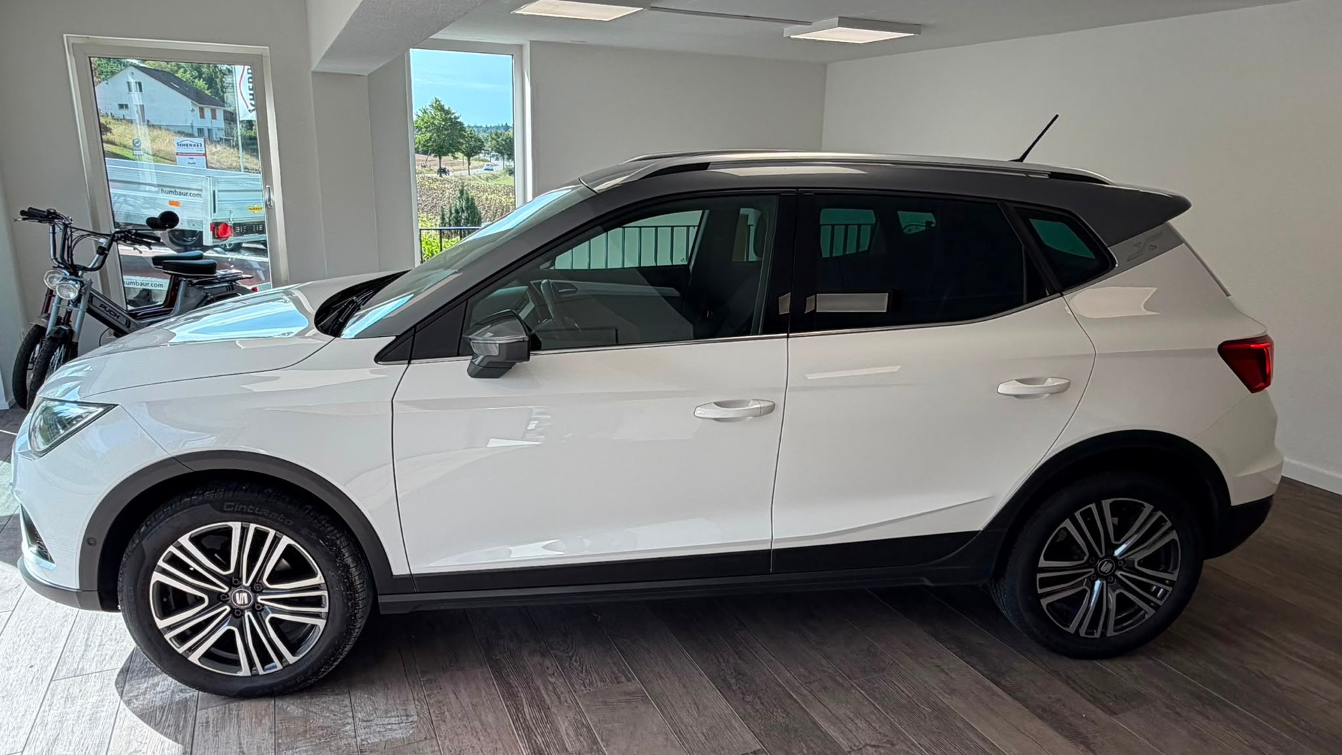 SEAT Arona 1.0 TSI 115 Xcellence DSG-image-1