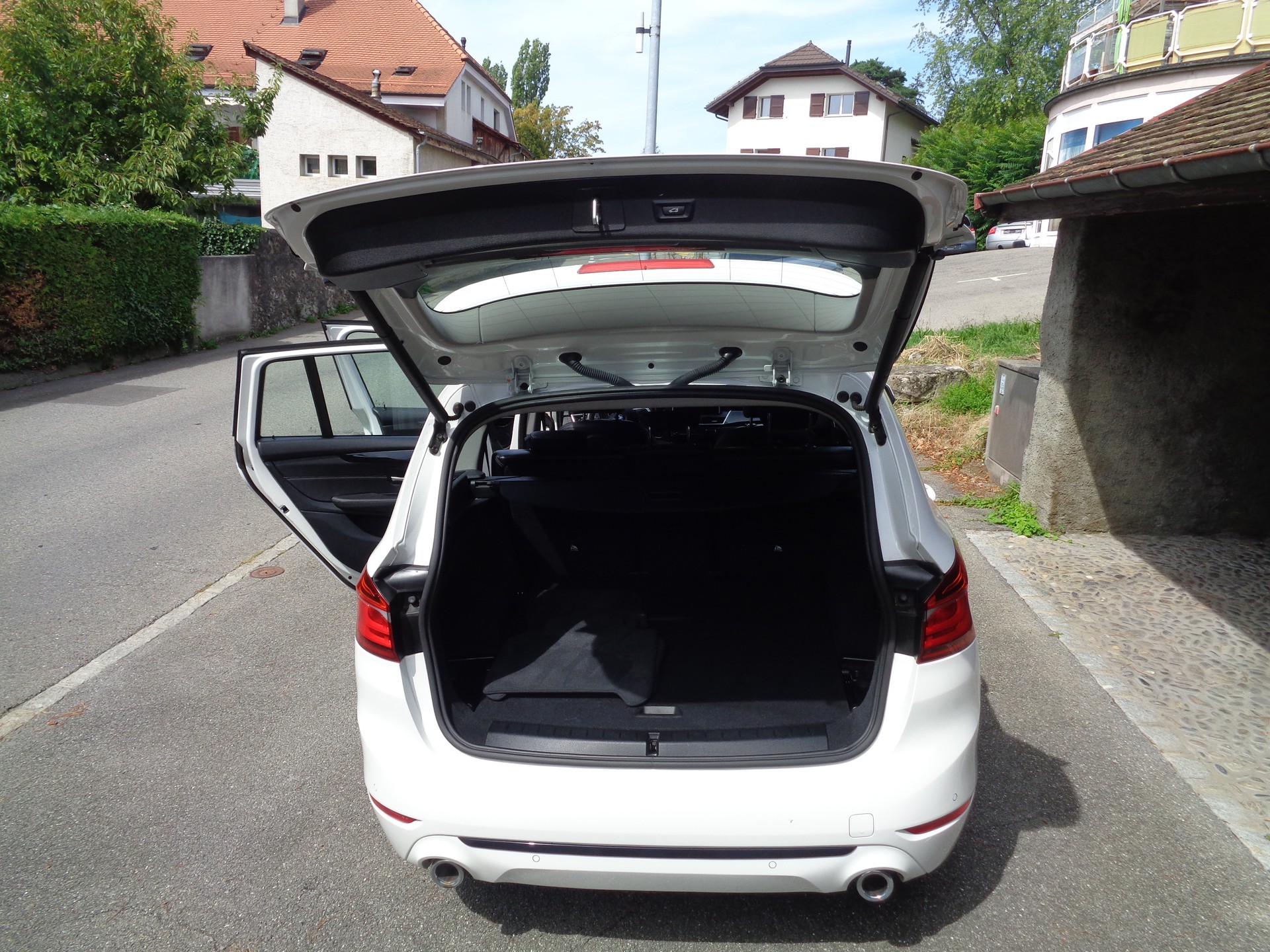 BMW 218d xDrive Gran Tourer Steptronic Sport Line-image-10