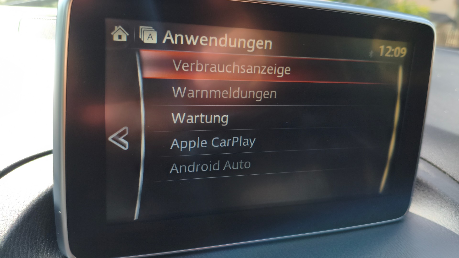 MAZDA 3 2.0 16V Ambition Plus-image-12