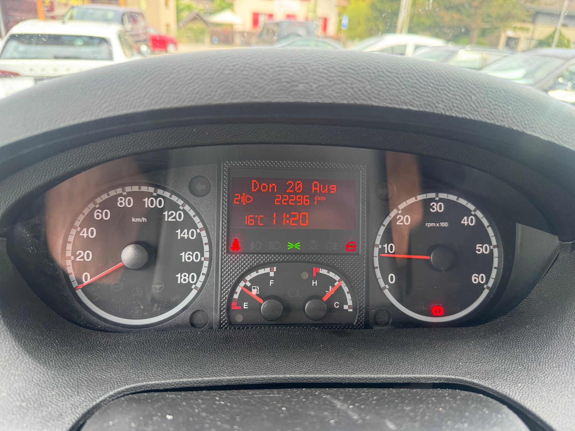 PEUGEOT Boxer 2.2 HDI 335 L2H2 Kühlkasten mit Aggregat-image-12