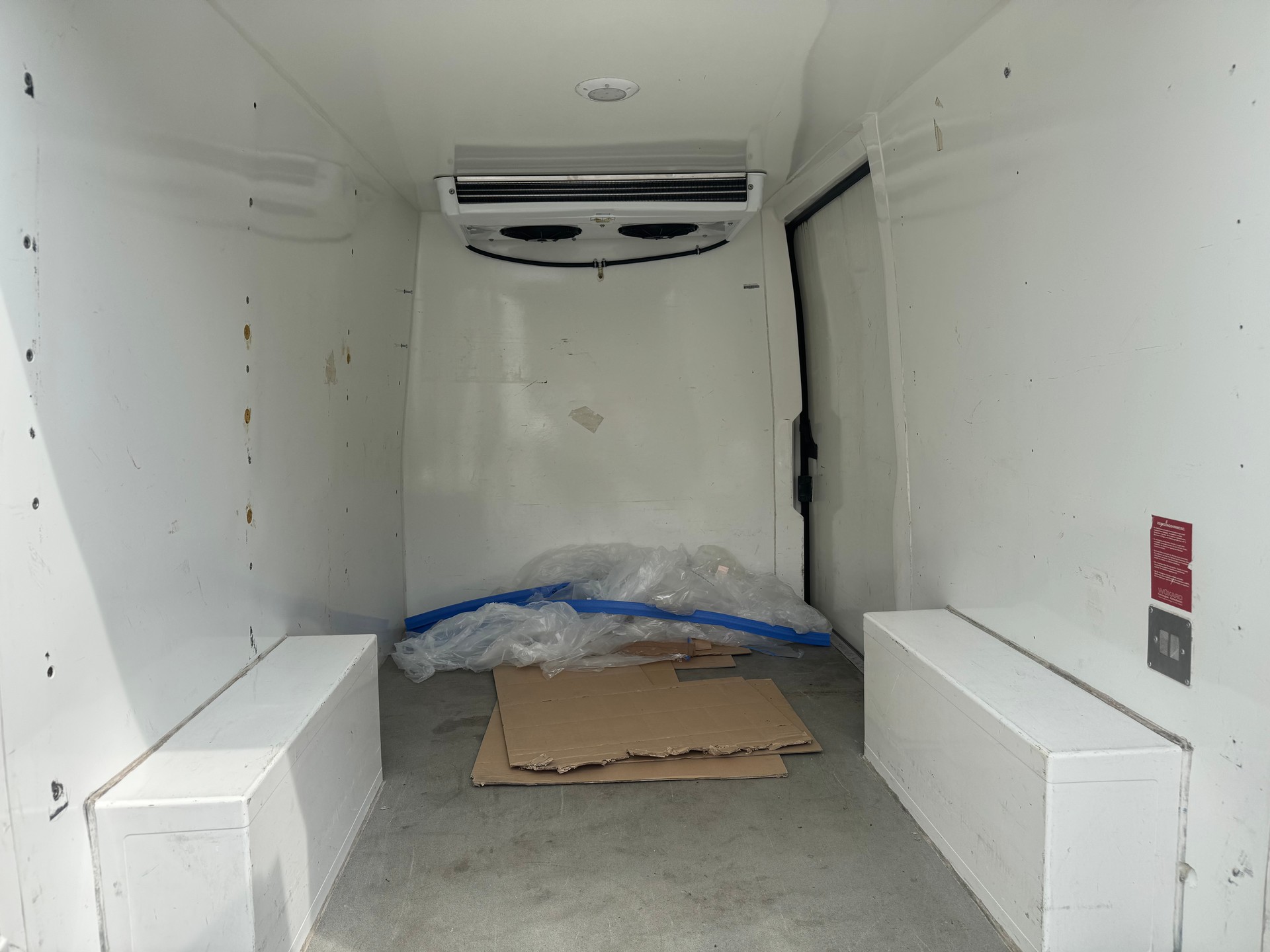 PEUGEOT Boxer 2.2 HDI 335 L2H2 Kühlkasten mit Aggregat-image-8