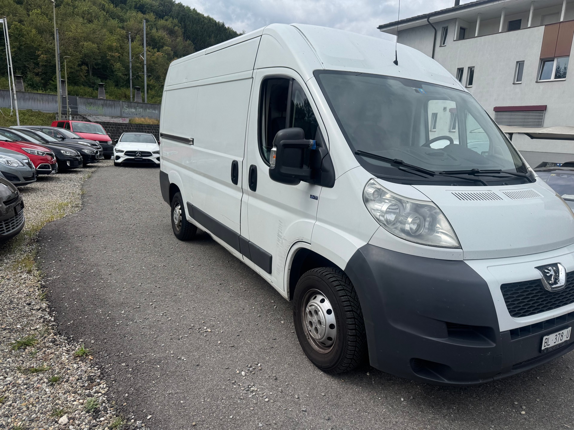 PEUGEOT Boxer 2.2 HDI 335 L2H2 Kühlkasten mit Aggregat-image-1