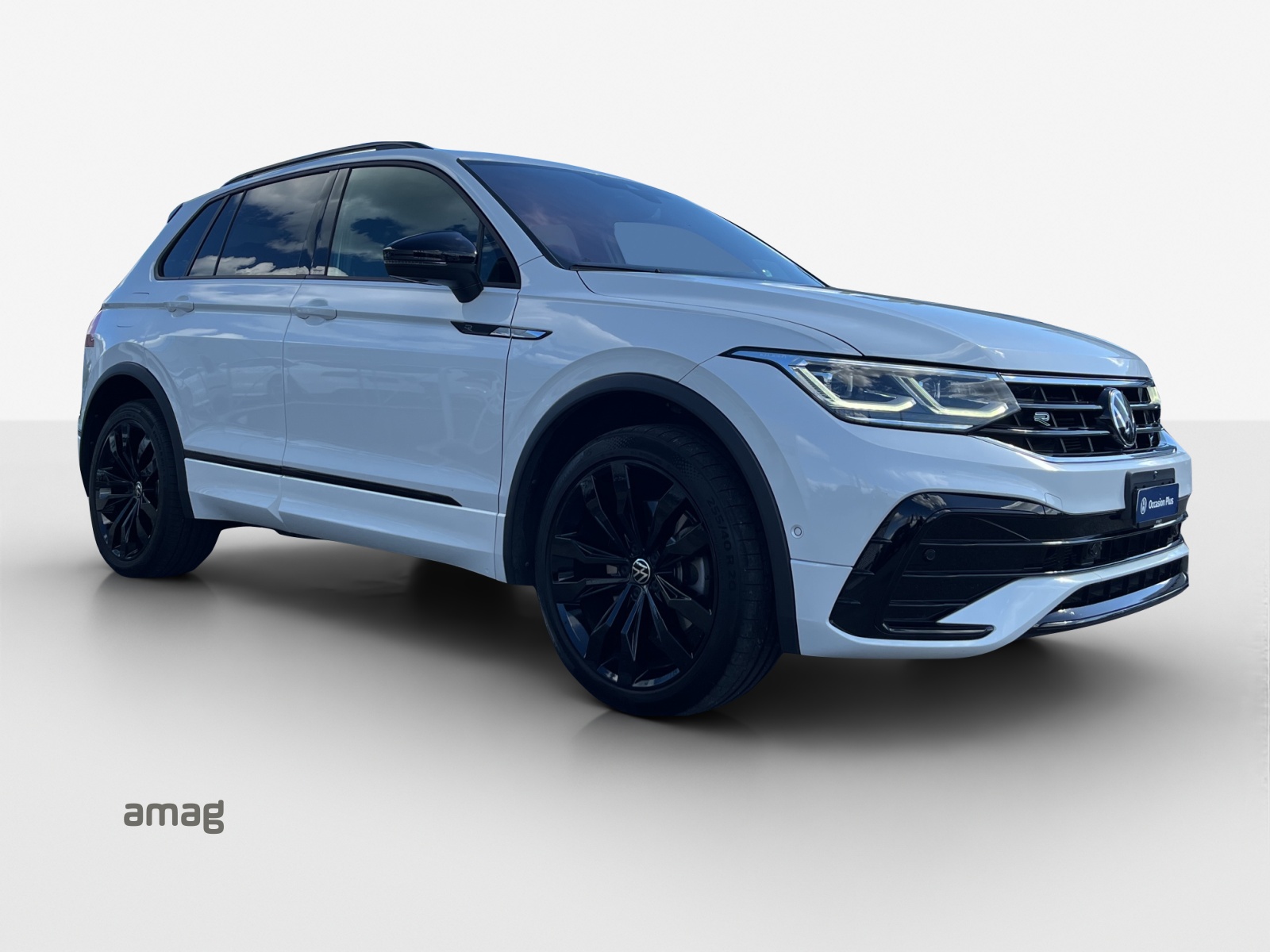 VW Tiguan 2.0TSI R-Line 4Motion DSG-image-5