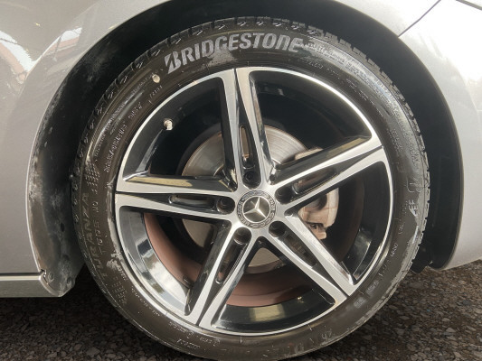 MERCEDES-BENZ A 180 Edition-image-7