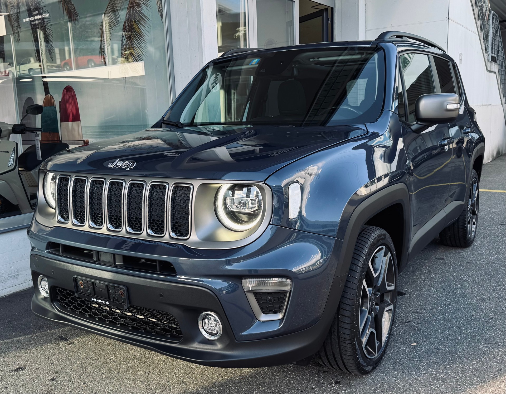 JEEP Renegade 1.3 Turbo Limited AWD-image-5