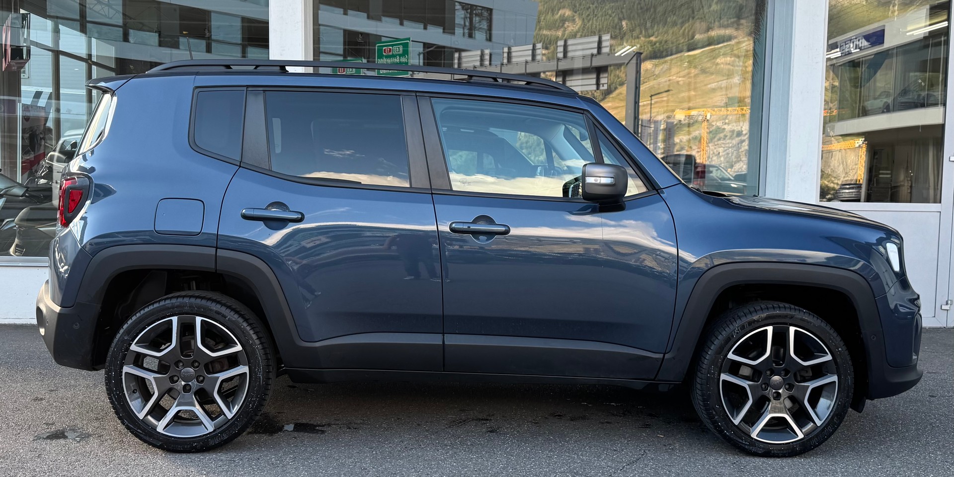 JEEP Renegade 1.3 Turbo Limited AWD-image-1