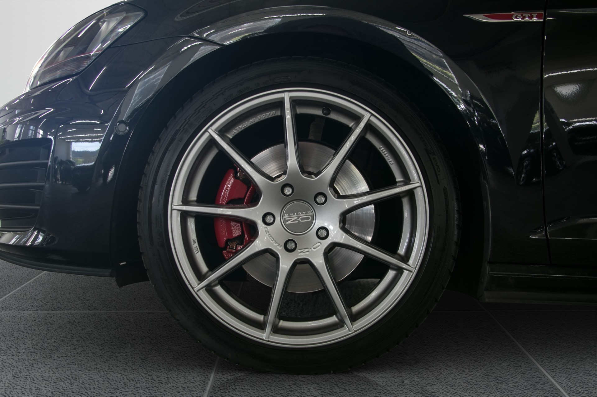 VW Golf 2.0 TSI GTI DSG-image-13