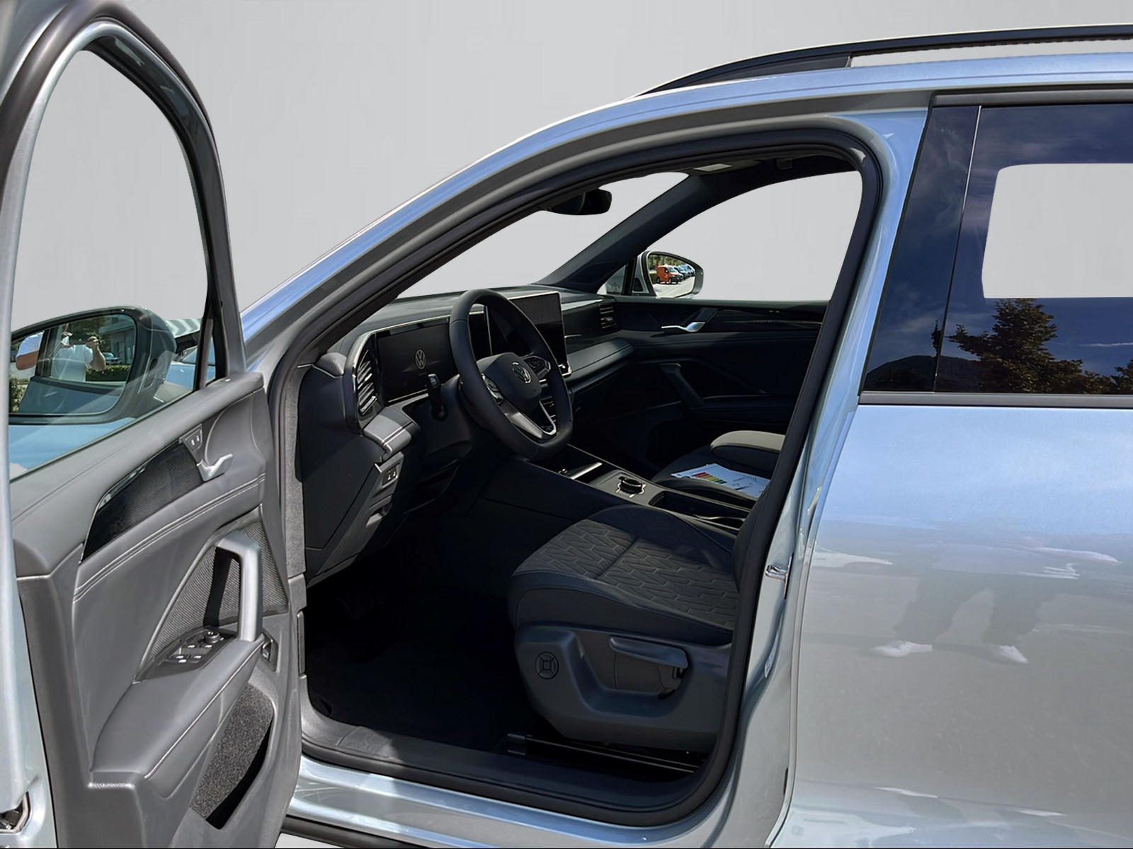 VW Tiguan 2.0 TSI DSG United 4Motion-showroom-element-2