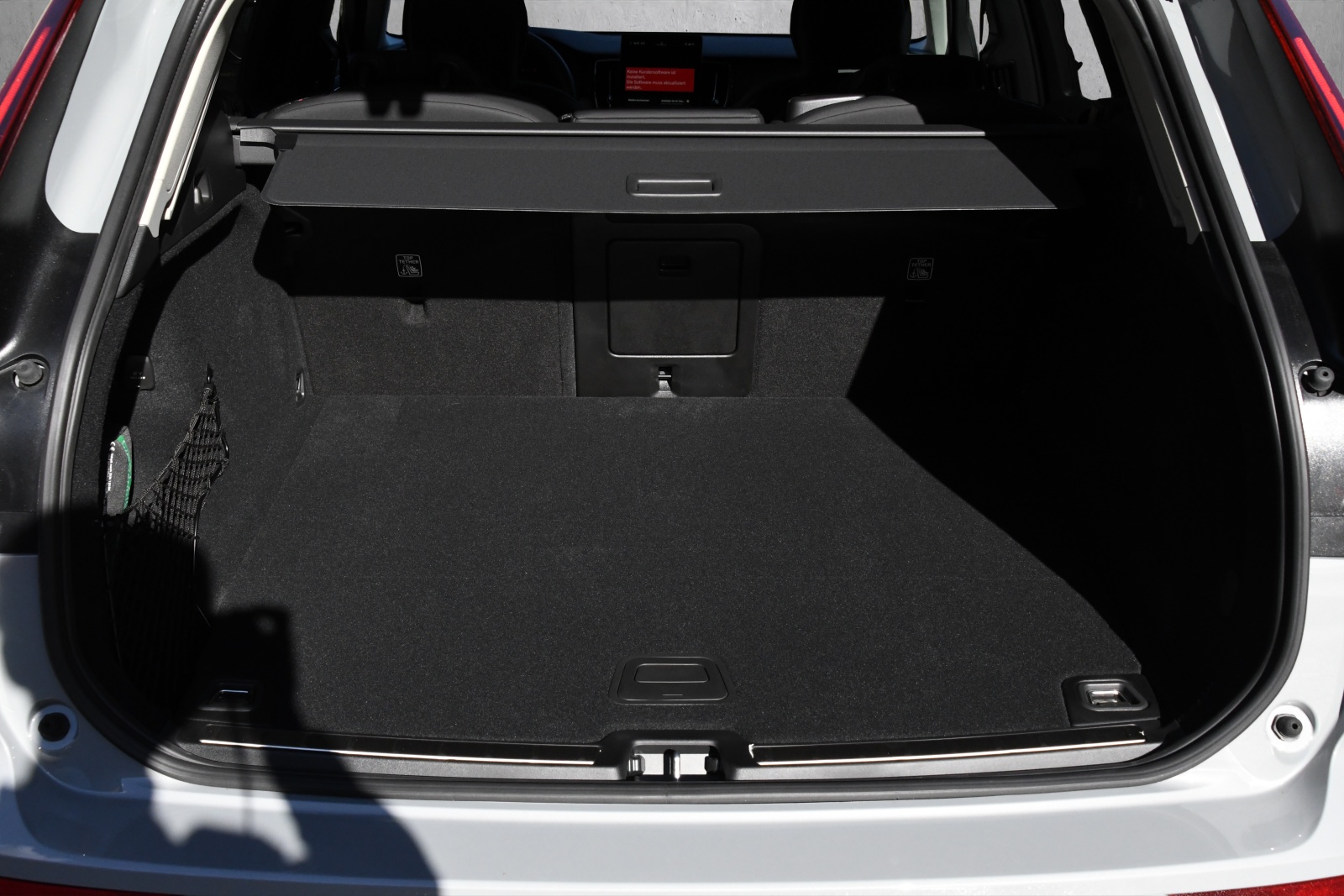 VOLVO XC60 T6 eAWD PluginHybrid Ultra Dark Geartronic-image-13