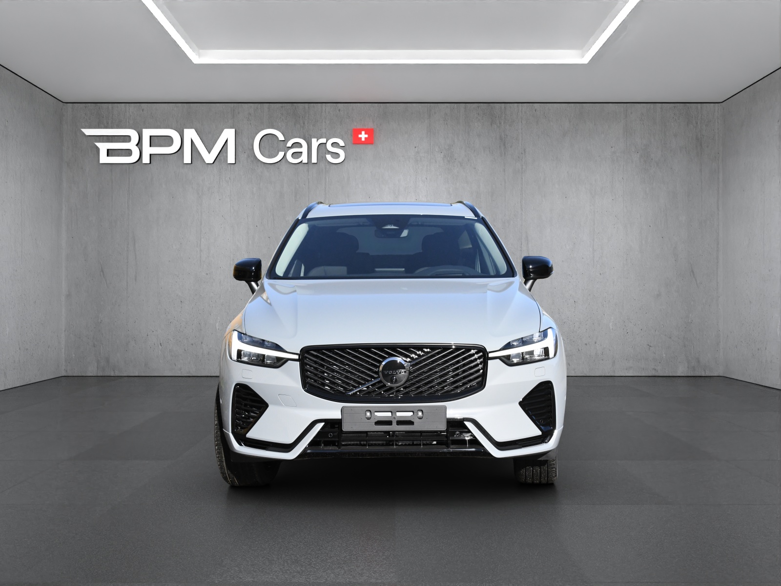 VOLVO XC60 T6 eAWD PluginHybrid Ultra Dark Geartronic-showroom-element-2