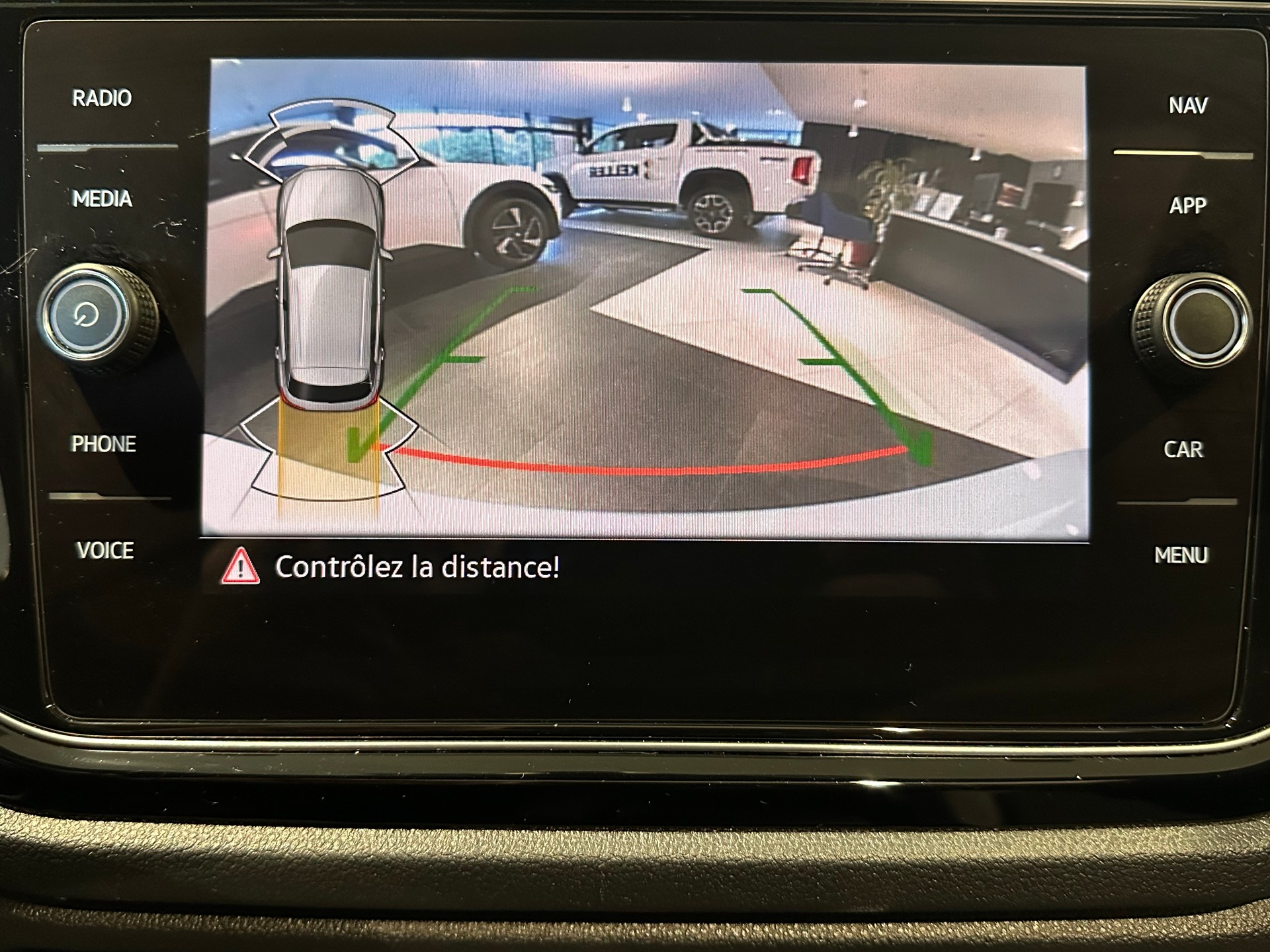 VW T-Roc 2.0 TSI R 4Motion-image-9