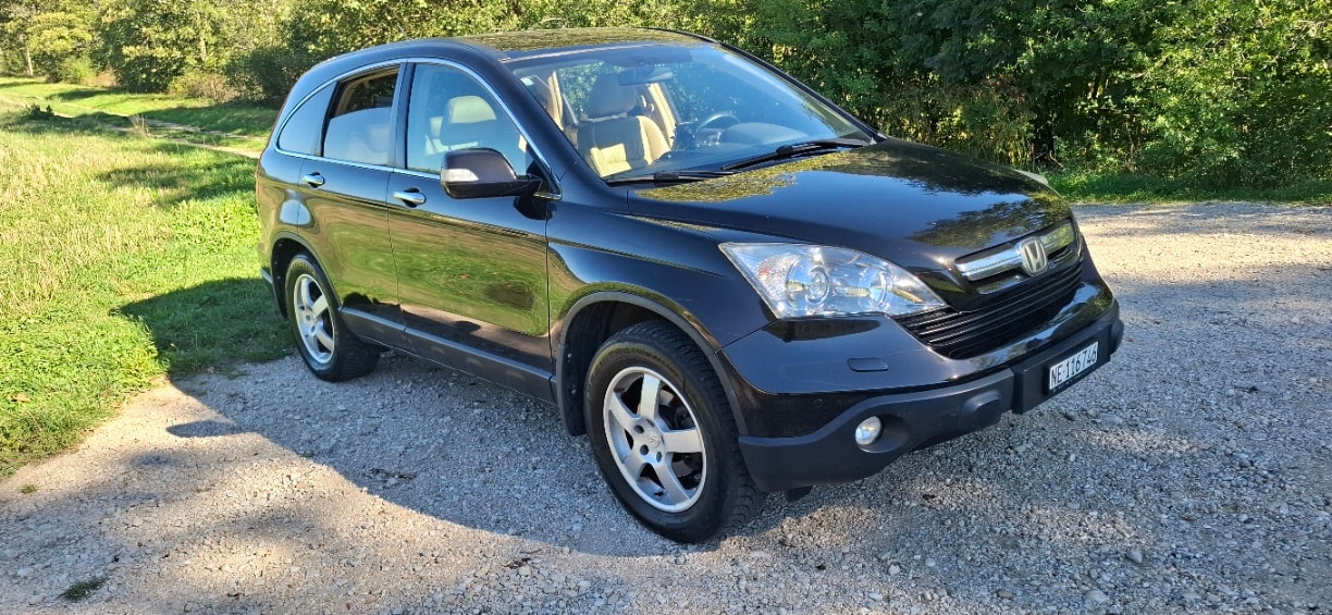 HONDA 2.0 i-VTEC Elegance 4WD-image-1