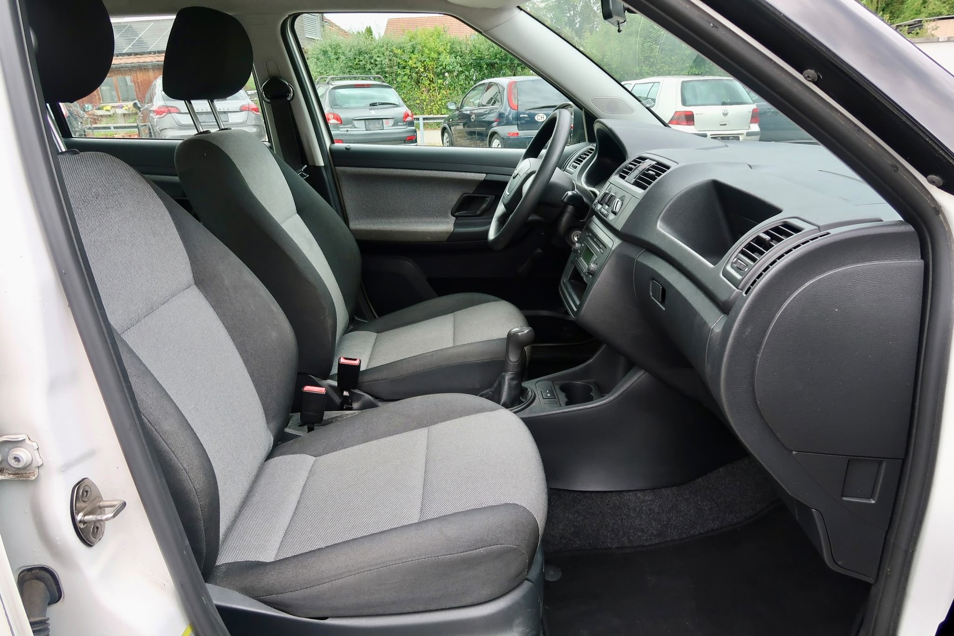 SKODA Fabia 1.2 HPT-image-6