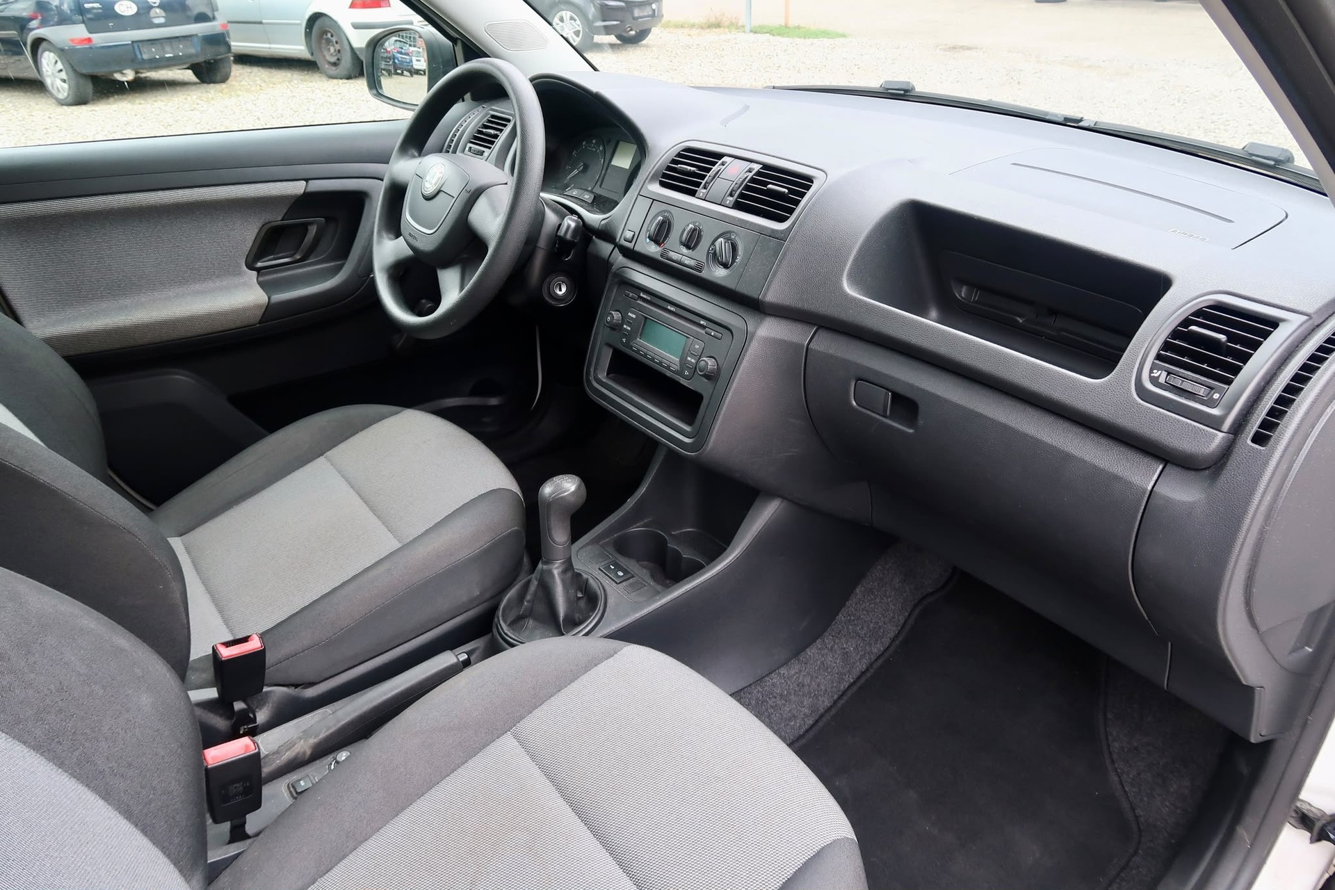 SKODA Fabia 1.2 HPT-image-7
