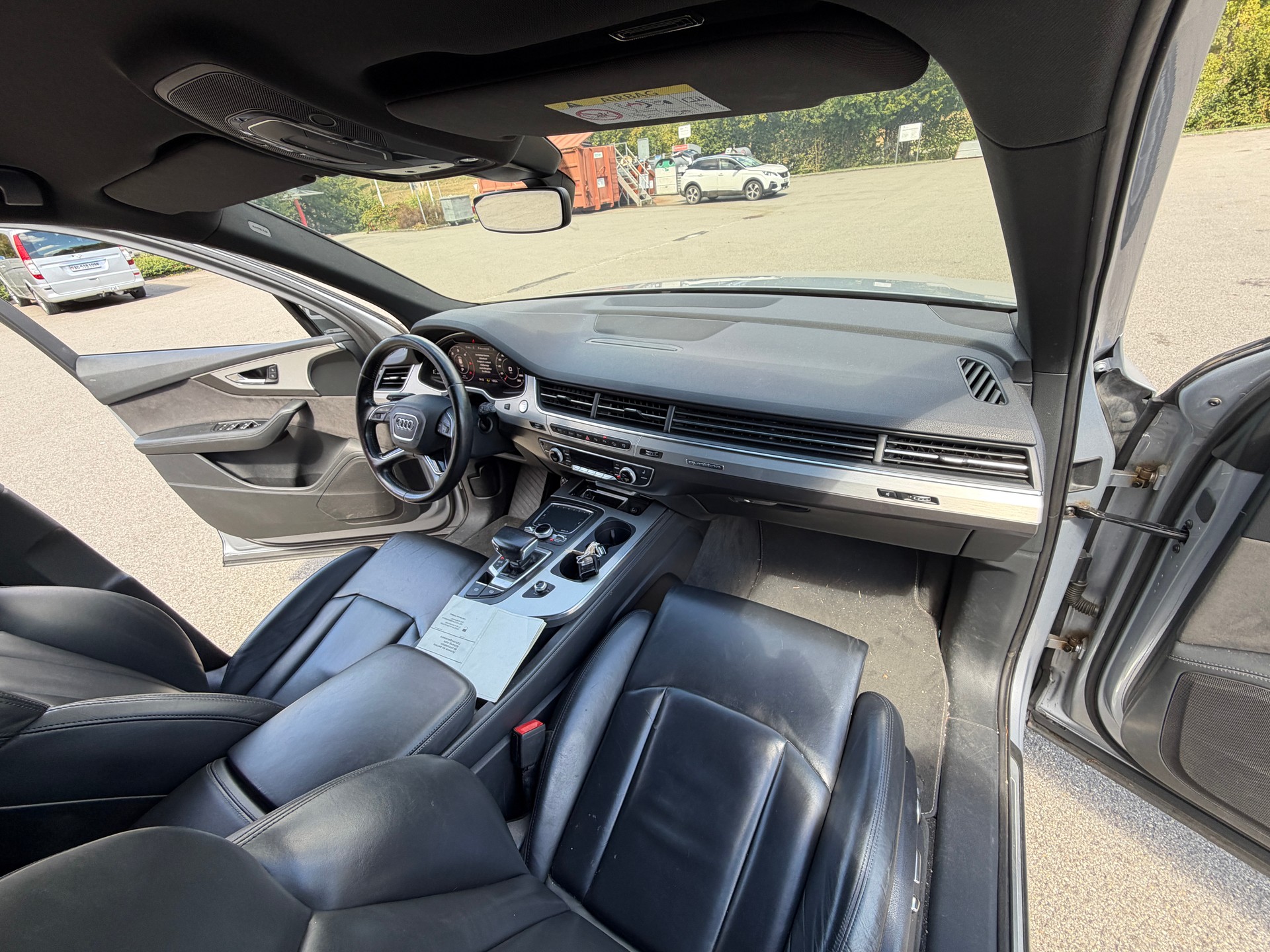 AUDI Q7 3.0 TDI quattro tiptronic *7 Platz* Ab MfK*-image-9
