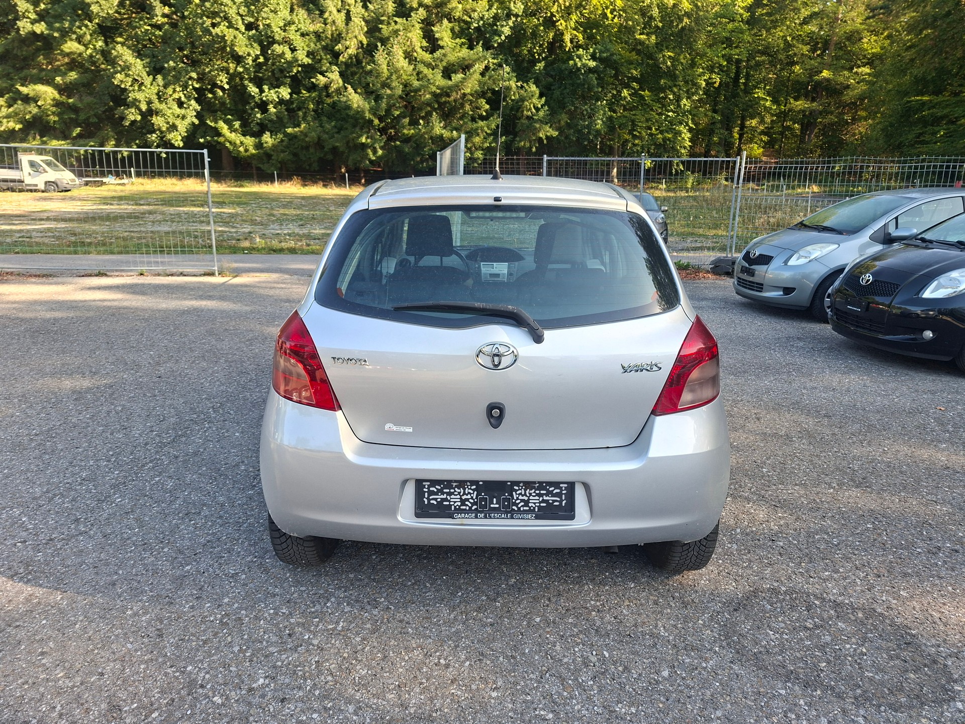 TOYOTA Yaris 1.3 Linea Luna-image-5