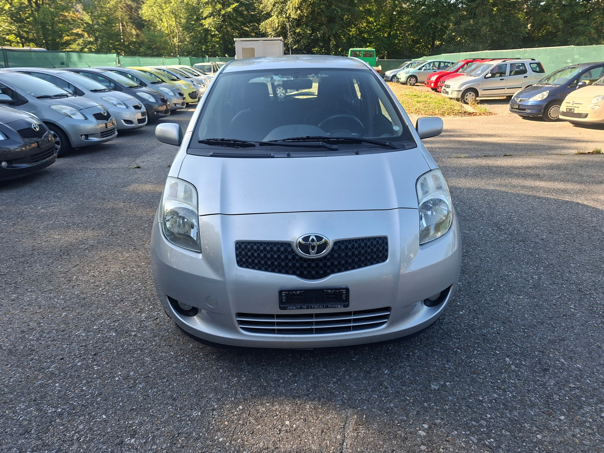 TOYOTA Yaris 1.3 Linea Luna-image-2