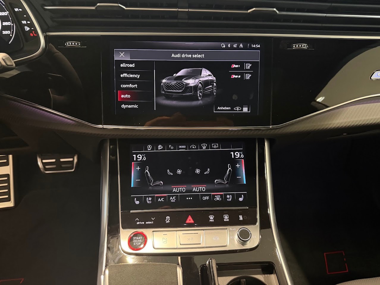 AUDI RSQ8 performance quattro-image-9