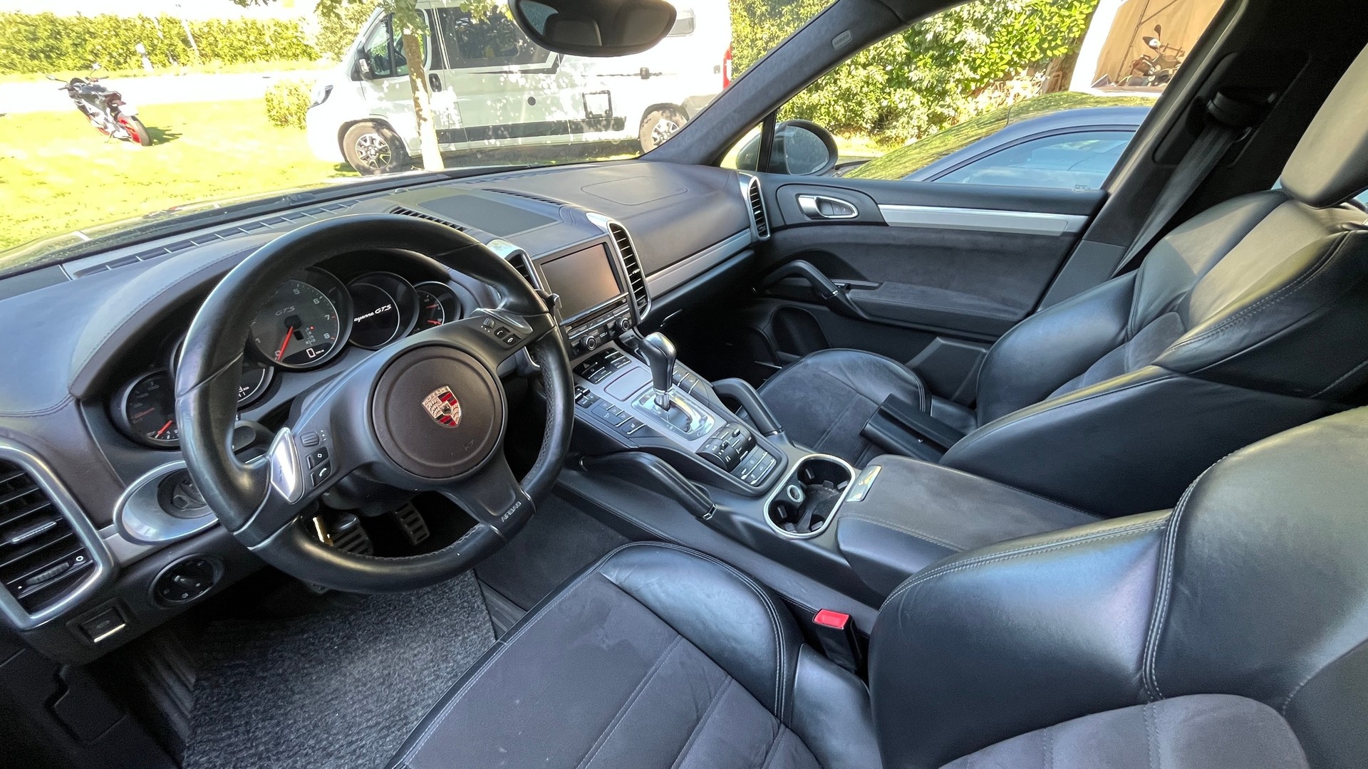 PORSCHE Cayenne GTS-image-7