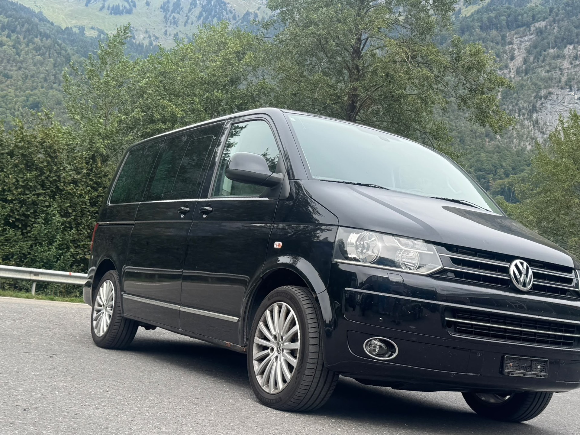 VW T5 Multivan 2.0 Bi-TDI CR Comfortline 4Motion-image-1
