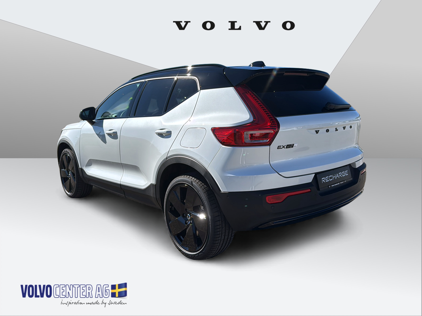 VOLVO EX40 Twin Black Edition AWD-showroom-element-2