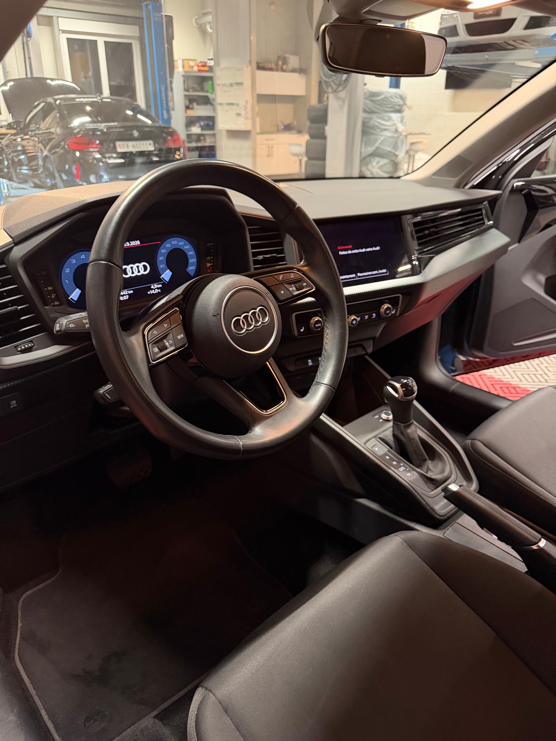AUDI A1 Sportback 30 TFSI advanced Attraction S-tronic-image-13