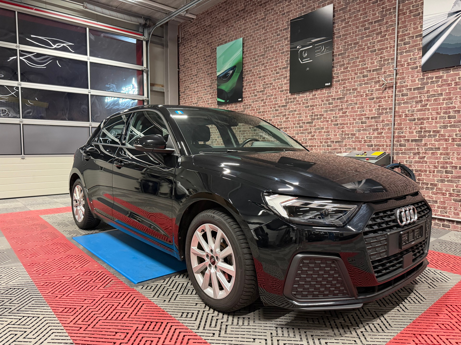 AUDI A1 Sportback 30 TFSI advanced Attraction S-tronic-image-3