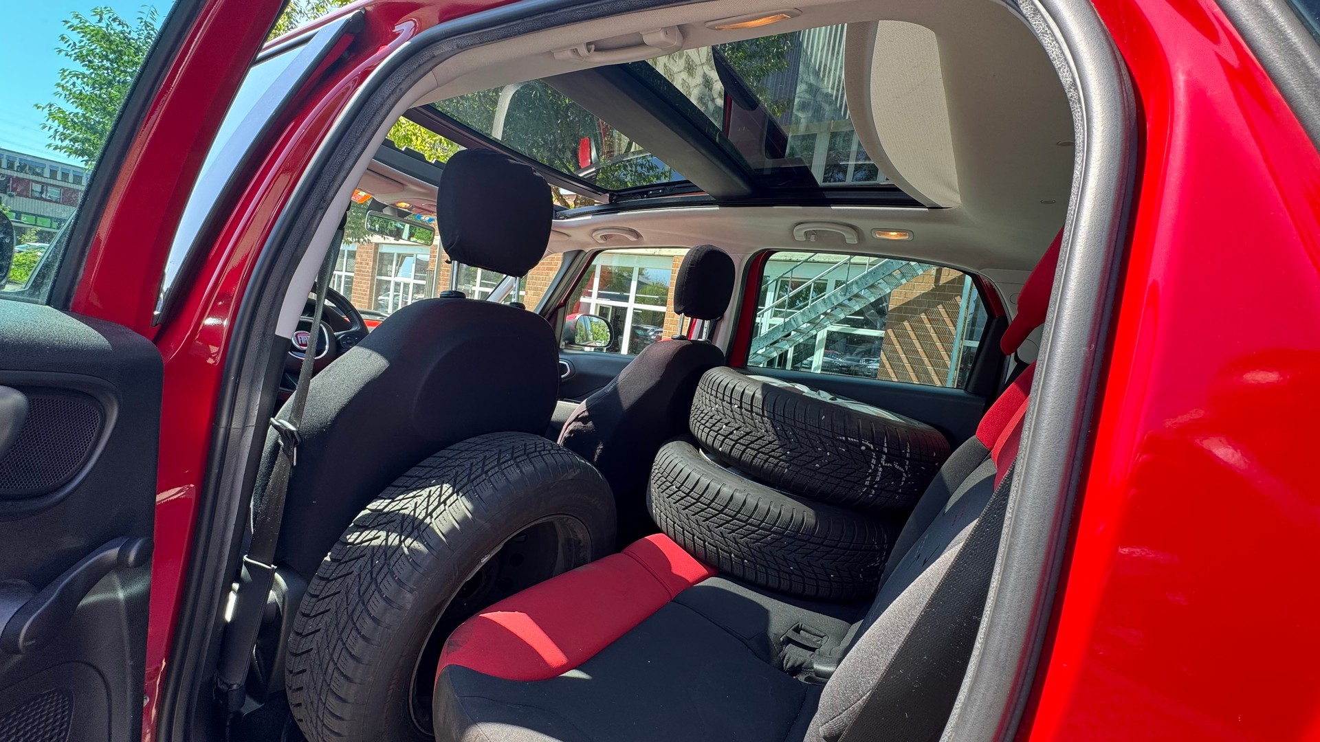 FIAT 500L 1.6 JTD Lounge-image-7