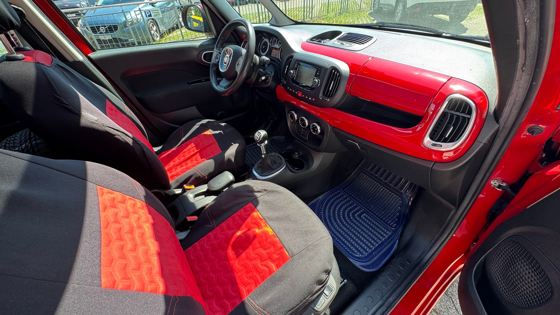 FIAT 500L 1.6 JTD Lounge-image-9