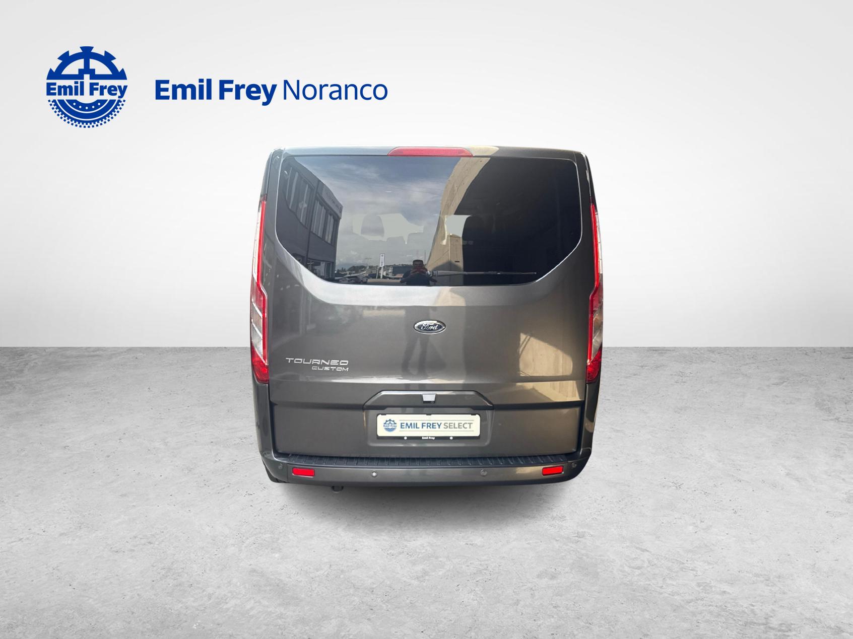 FORD Tourneo C Bus 320 L2 2.0 TDCi 130 Titanium - Ruote invernali incluse-image-3