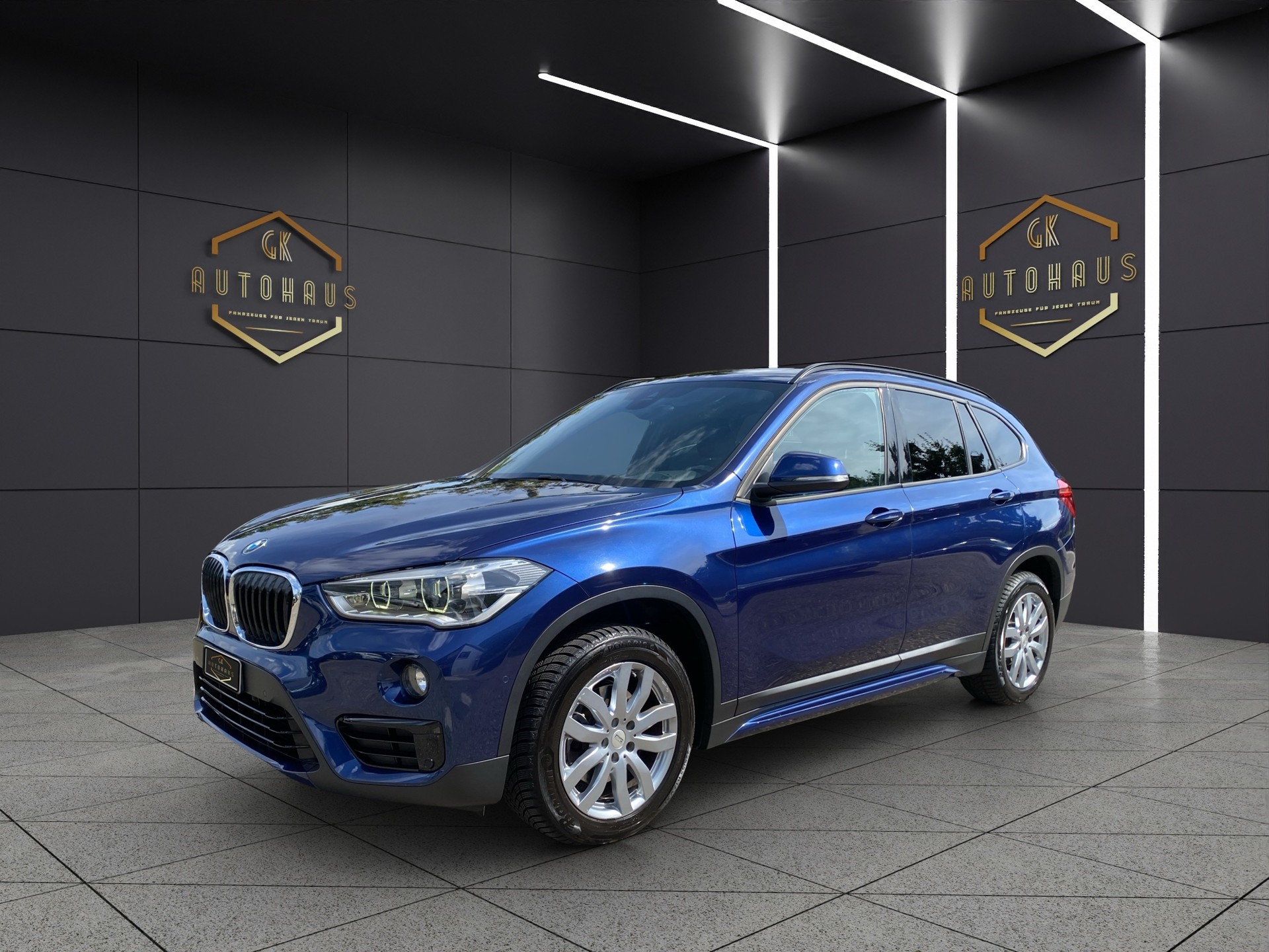 BMW X1 xDrive 18d Essential Edition Steptronic-image-0