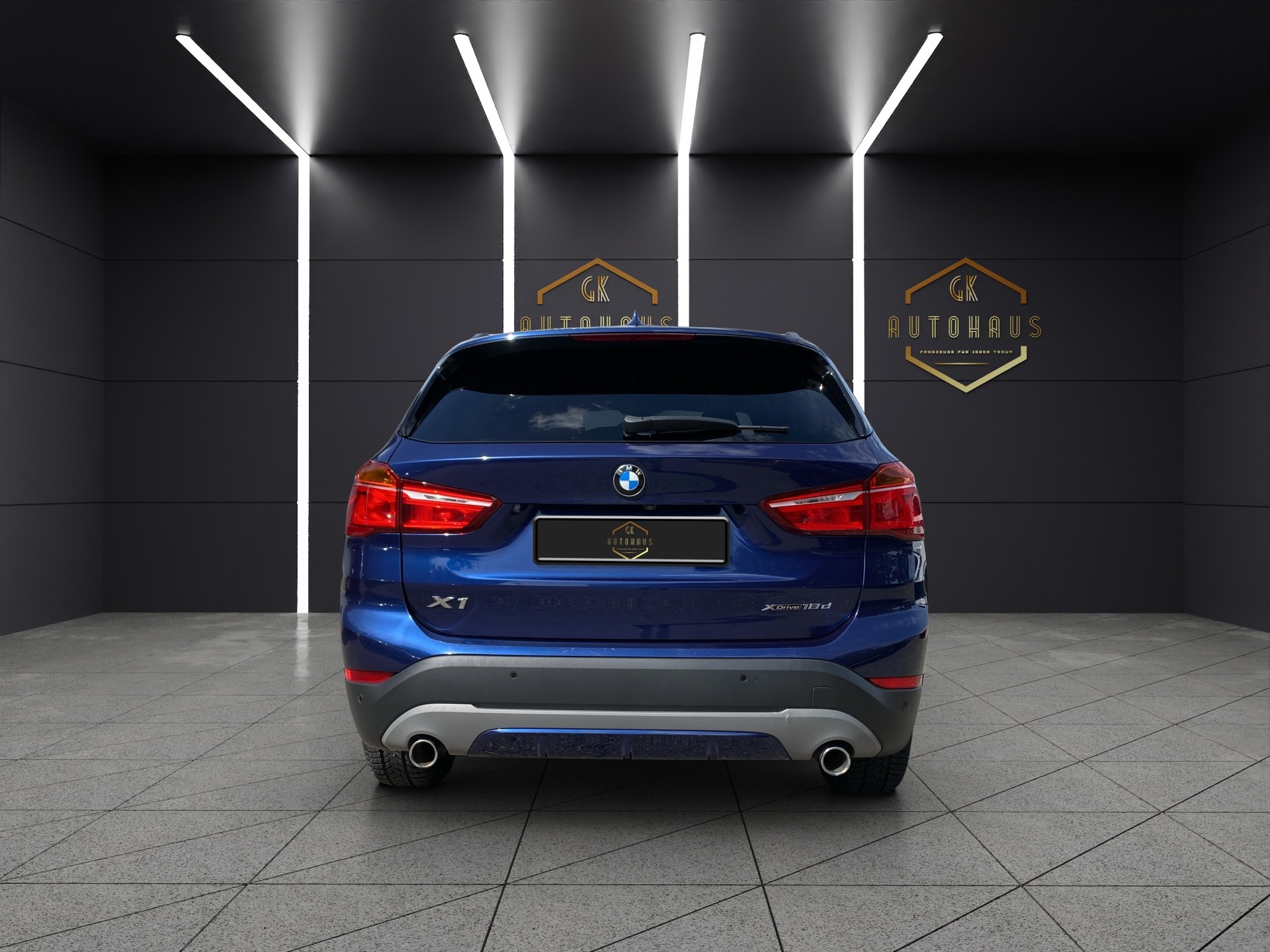 BMW X1 xDrive 18d Essential Edition Steptronic-image-3