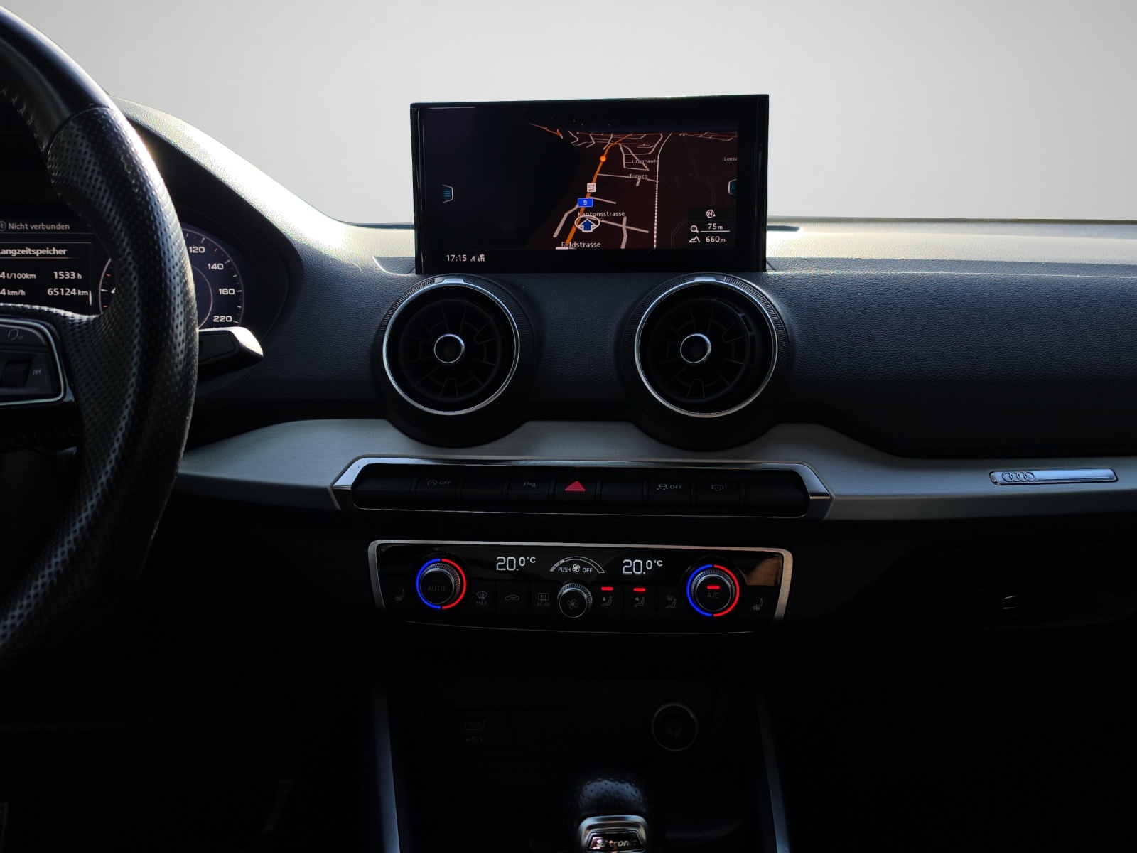AUDI Q2 1.5 35 TFSI Sport S-Tronic-image-15