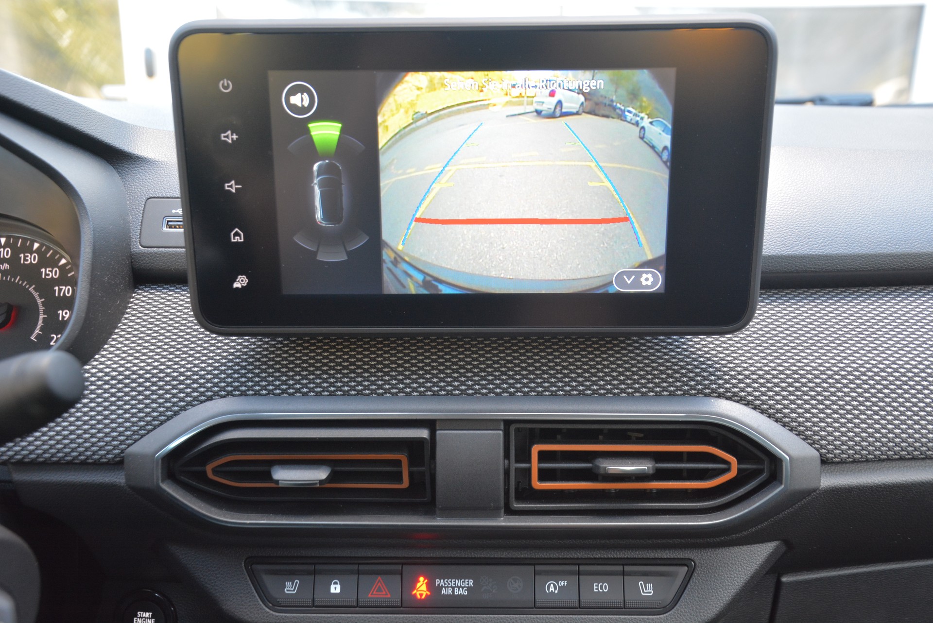 DACIA Sandero Stepway TCe 90 Comfort CVT-image-6
