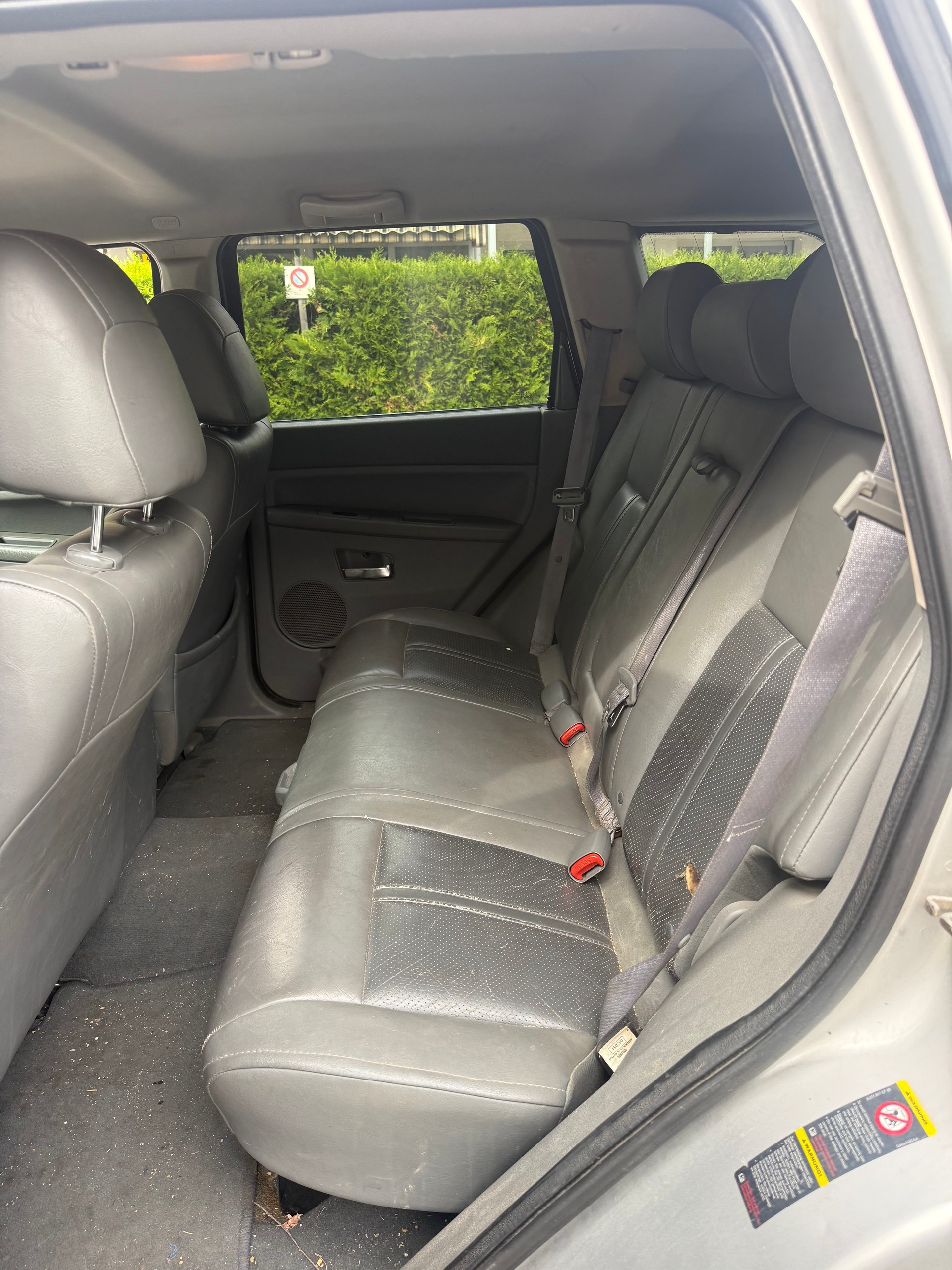 JEEP Grand Cherokee 5.7 HEMI Limited Automatic-image-6