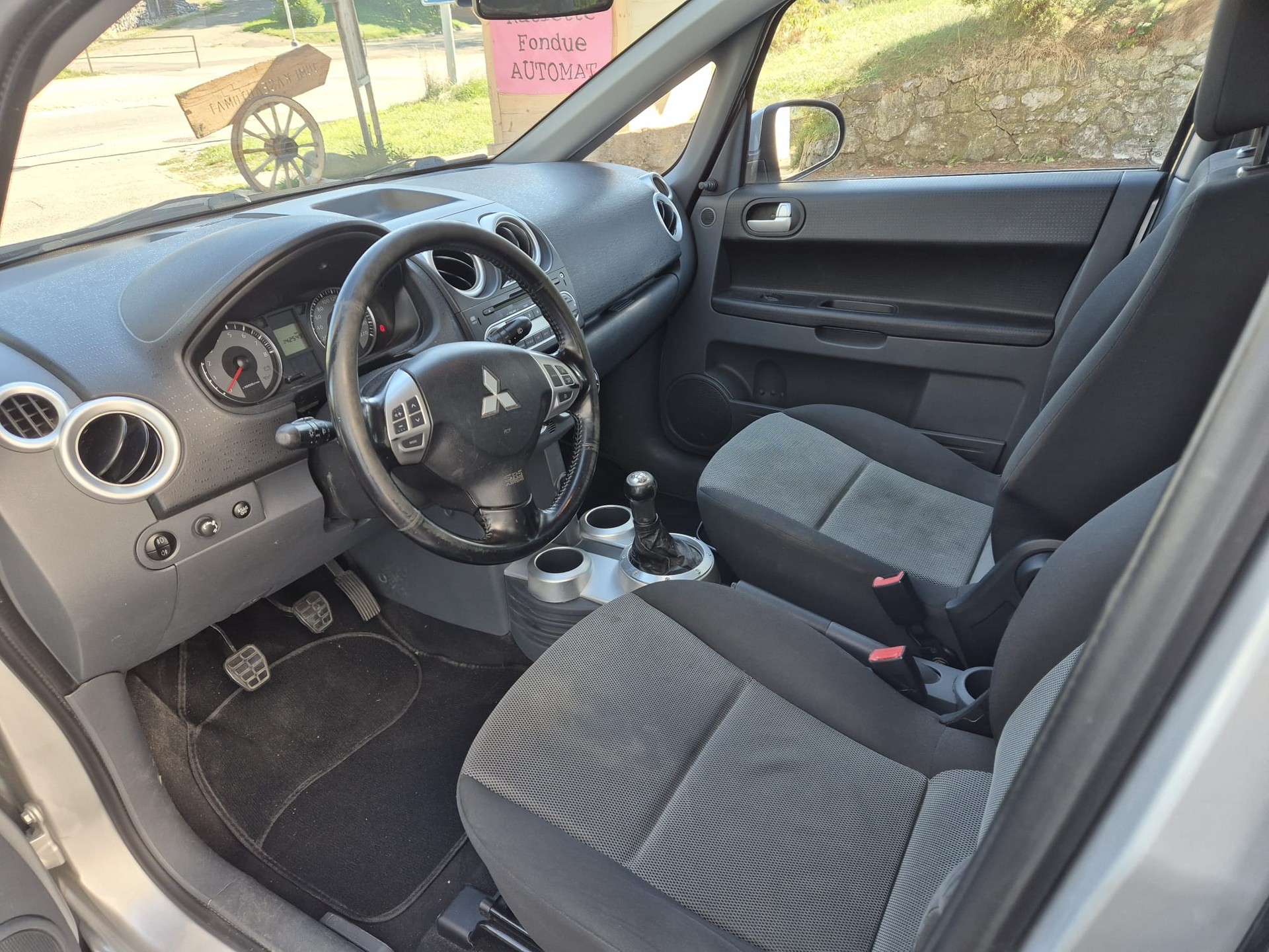 MITSUBISHI Colt 1.3 16V Swiss Champion ClearTec-image-10