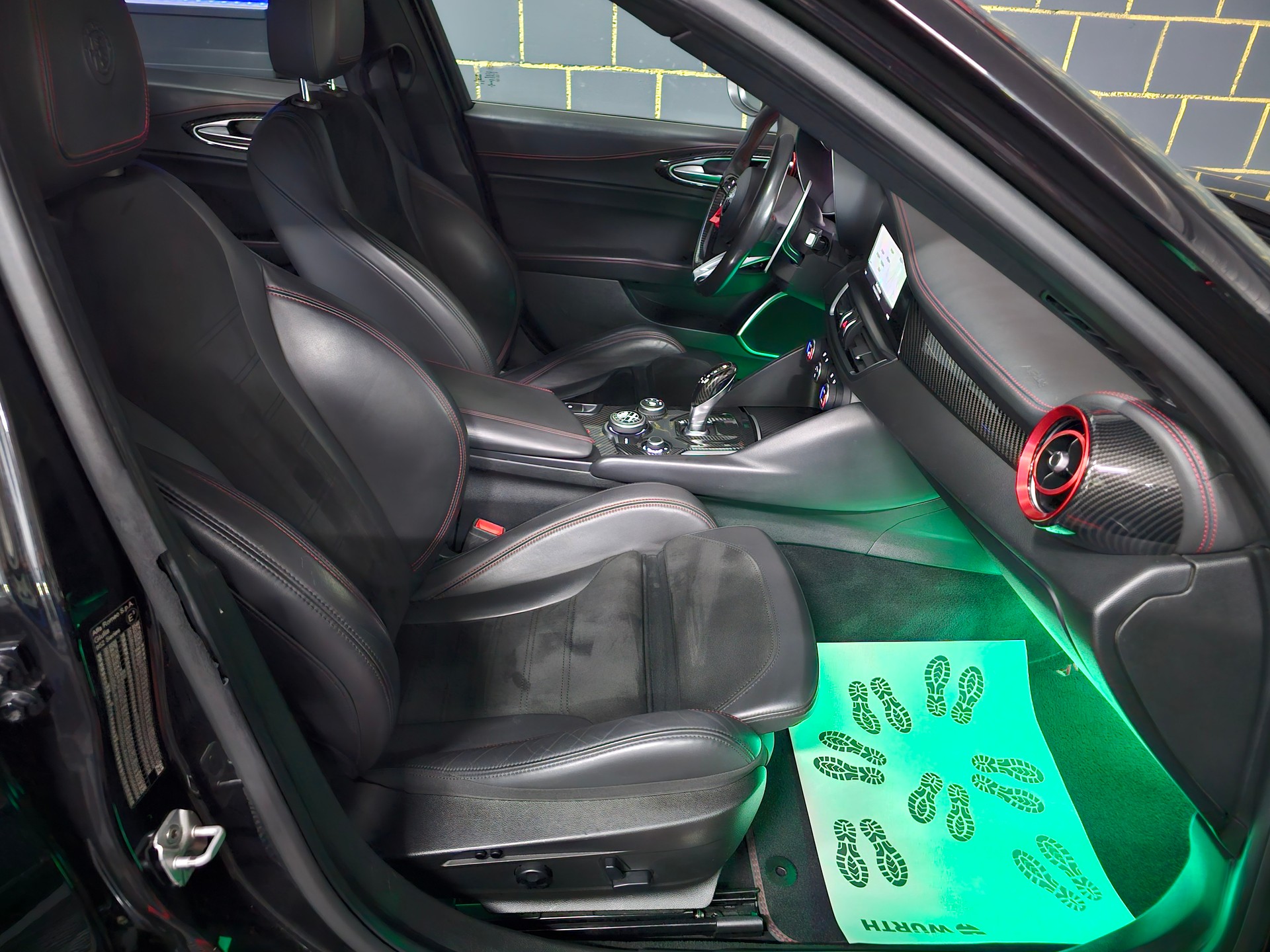 ALFA ROMEO Giulia 2.9 V6 Quadrifoglio Automatic-image-9
