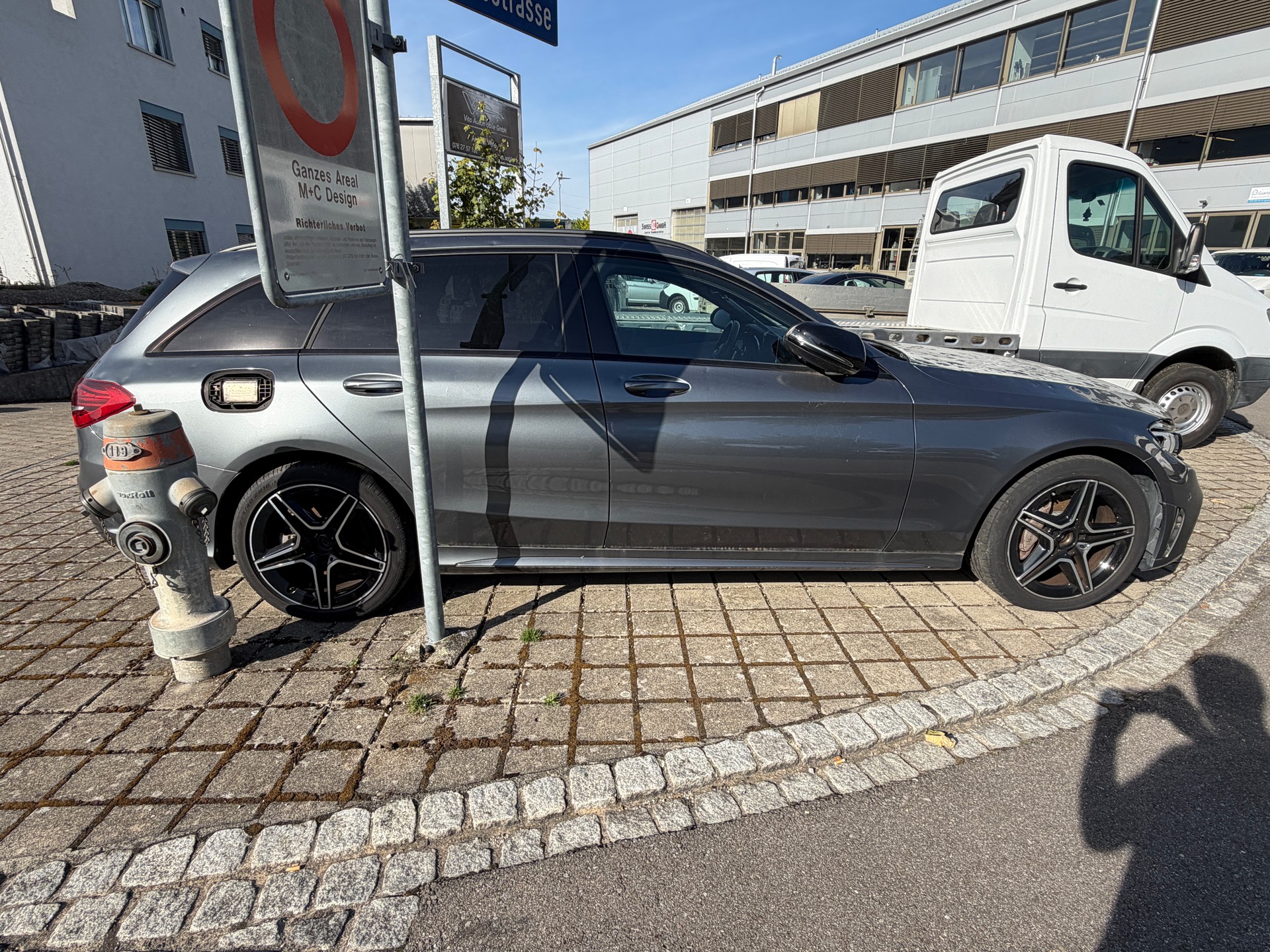 MERCEDES-BENZ C 200 Swiss Star AMG Line 4M 9G-Tronic-image-10