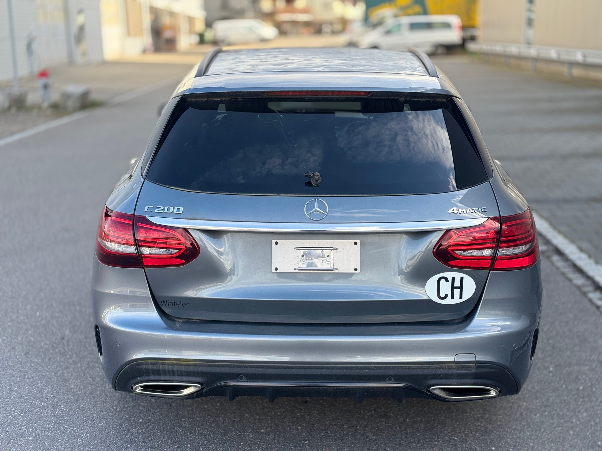 MERCEDES-BENZ C 200 Swiss Star AMG Line 4M 9G-Tronic-image-10