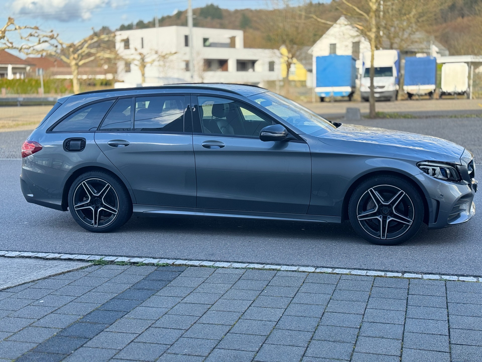 MERCEDES-BENZ C 200 Swiss Star AMG Line 4M 9G-Tronic-image-11