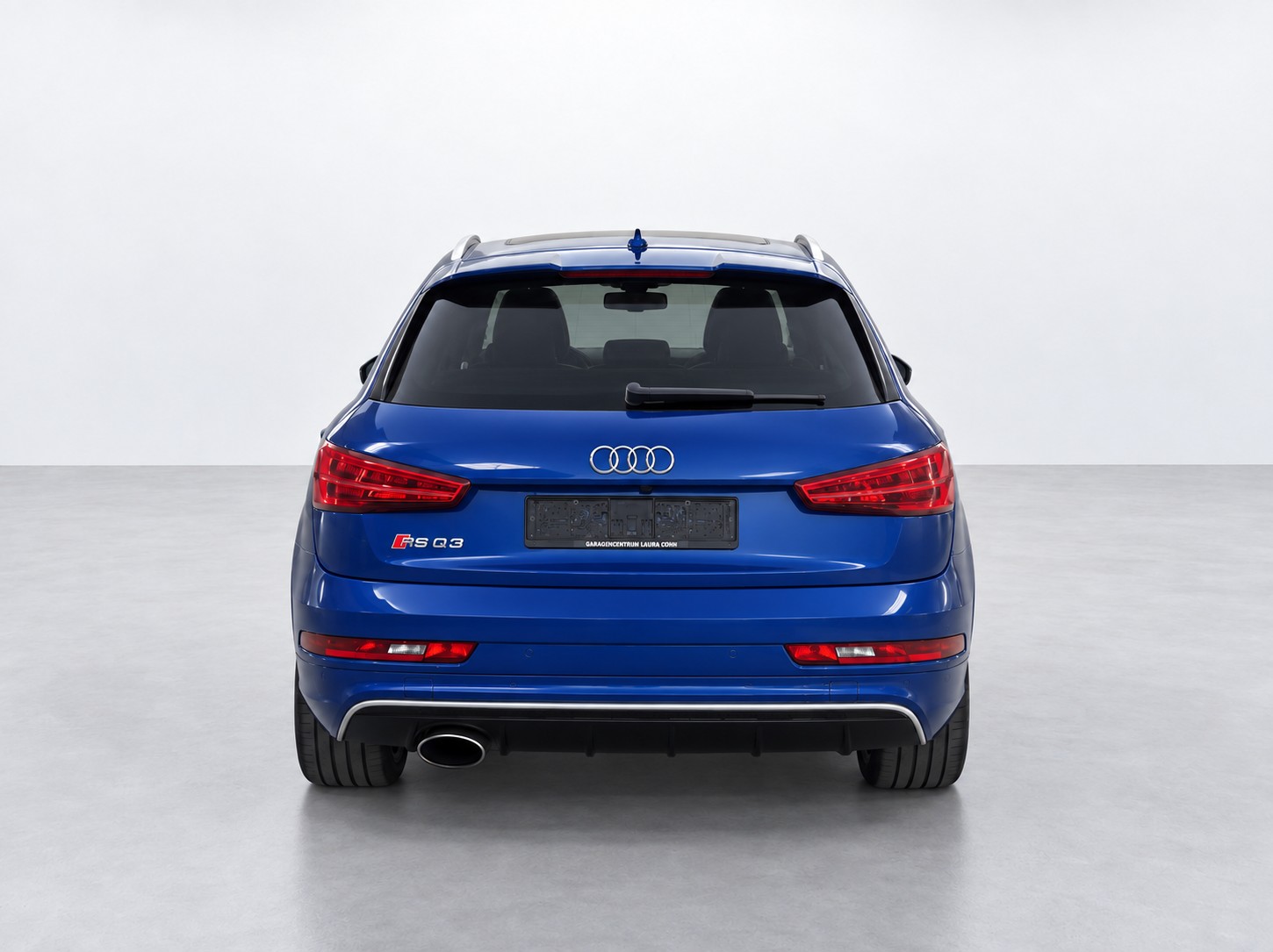 AUDI RS Q3 2.5 TFSI performance quattro S-tronic-image-4