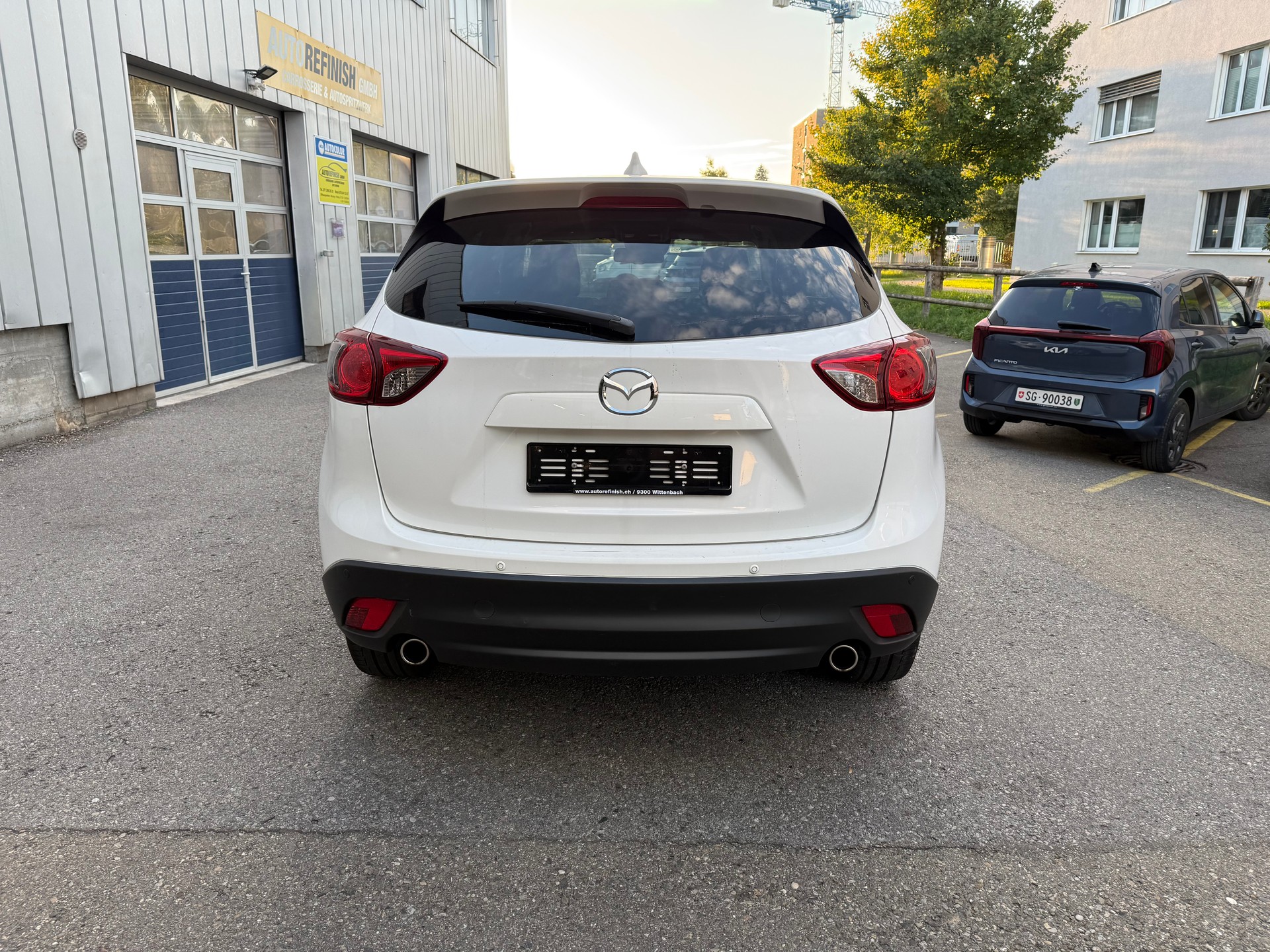 MAZDA CX-5 2.2 D Ambition AWD Automatic-image-5