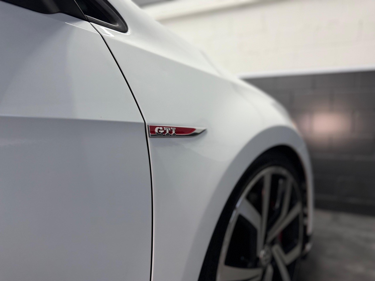 VW Golf 2.0 TSI GTI Clubsport DSG | CH-Auto | KW Tiefergelegt | Remus Auspuff | Rückfahrkamera | ACC-image-14