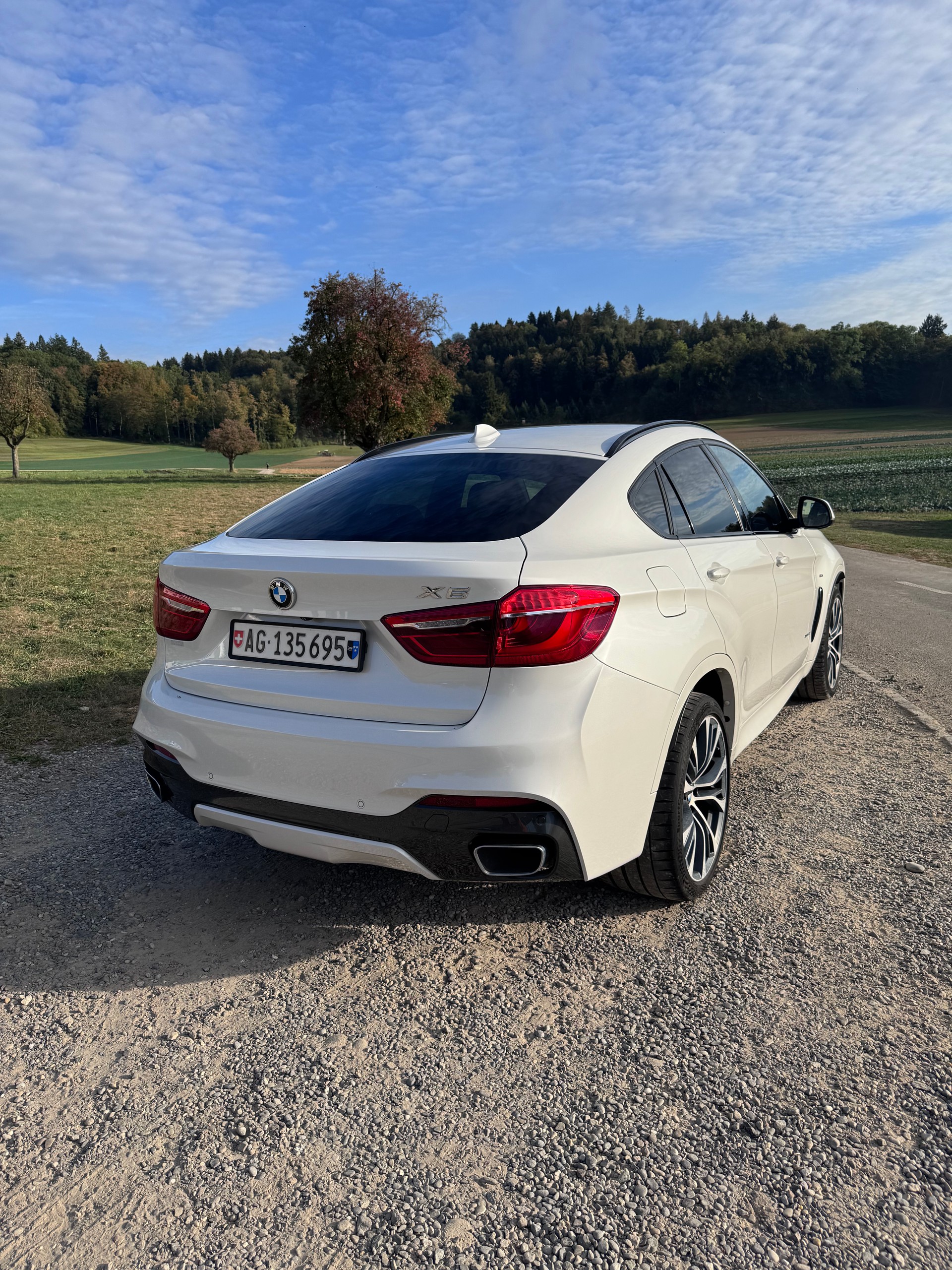 BMW 40d xDrive-image-2