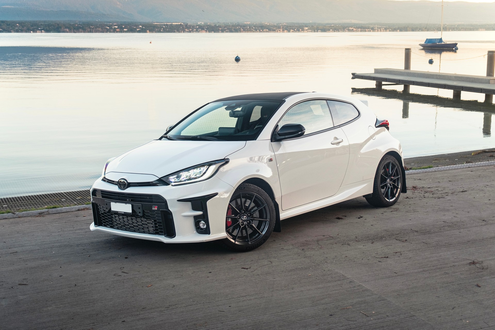 TOYOTA 1.6 Turbo Sport 4x4-image-0