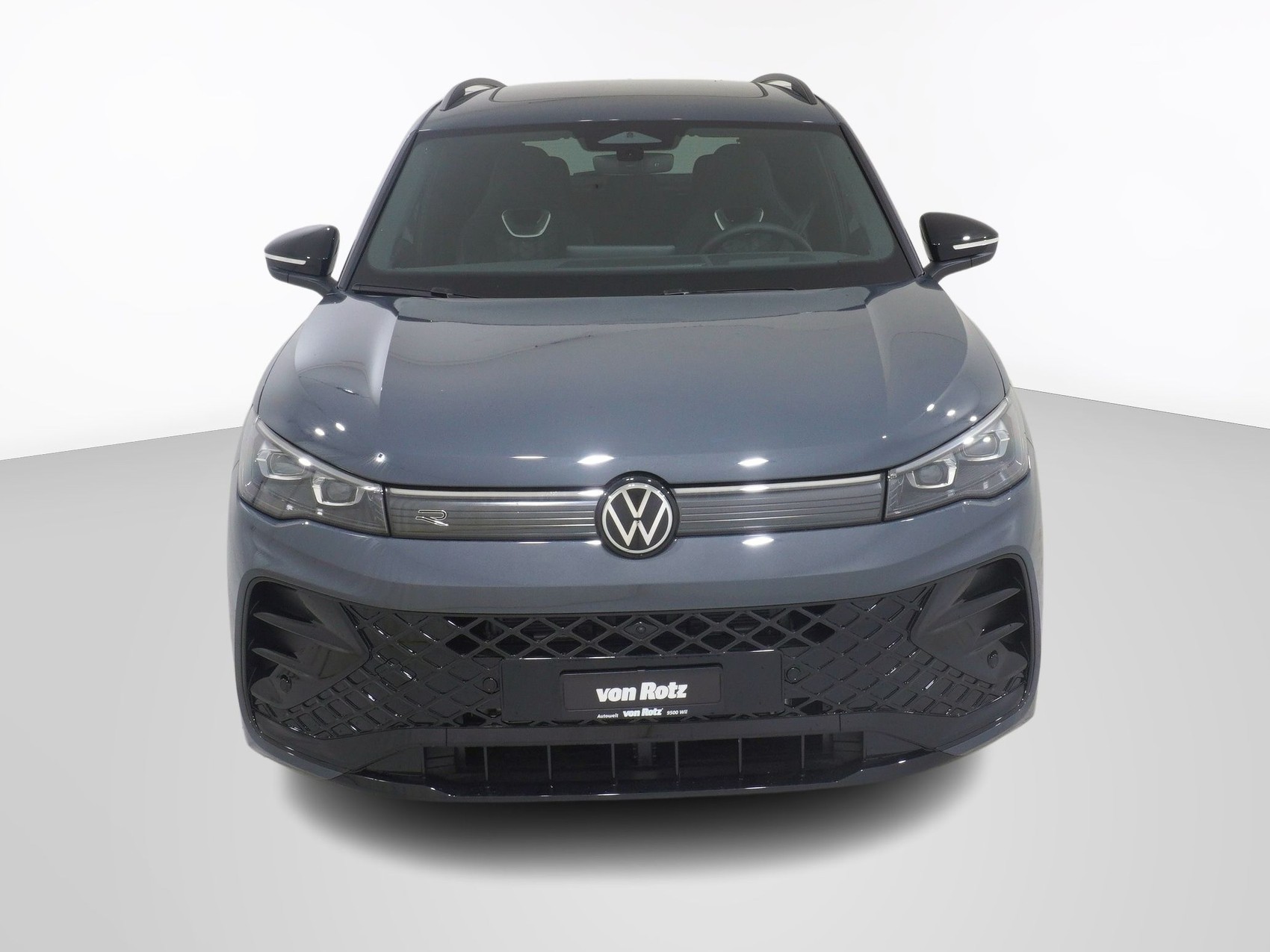 VW Tiguan 2.0 TDI R-Line 4motion-image-6