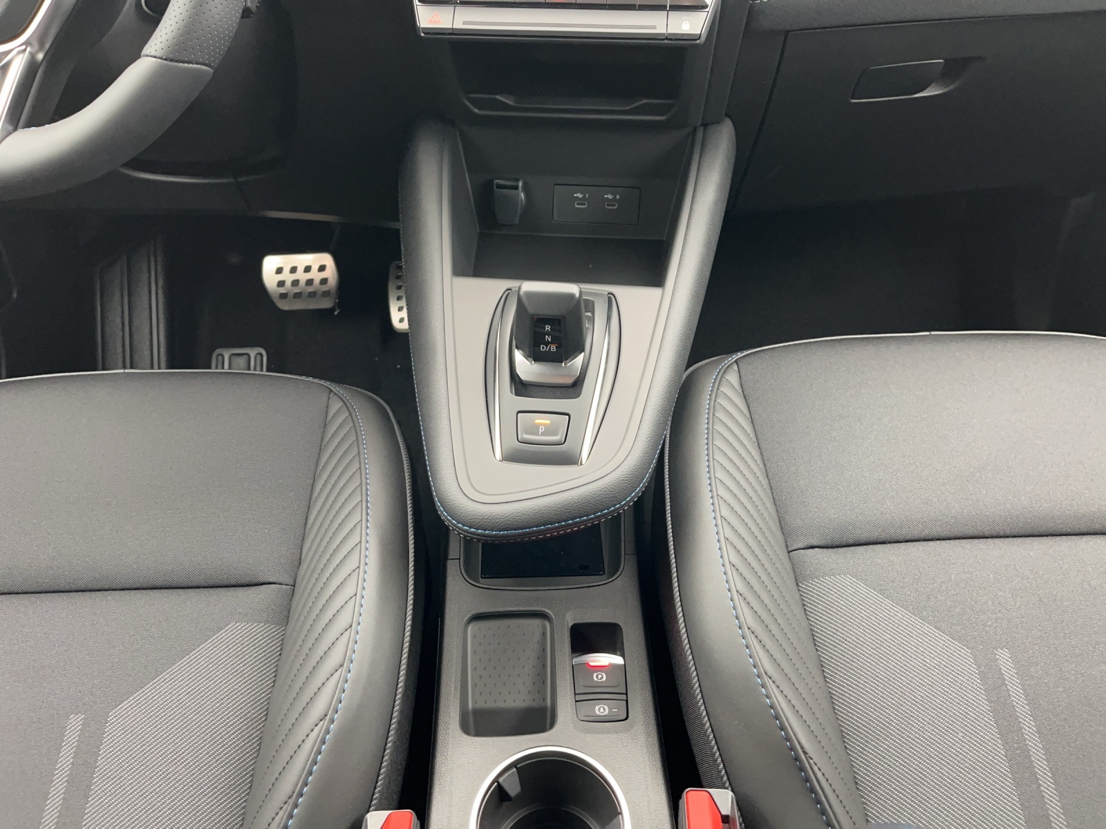 RENAULT Captur 1.8 E-Tech esprit Alpine-image-13
