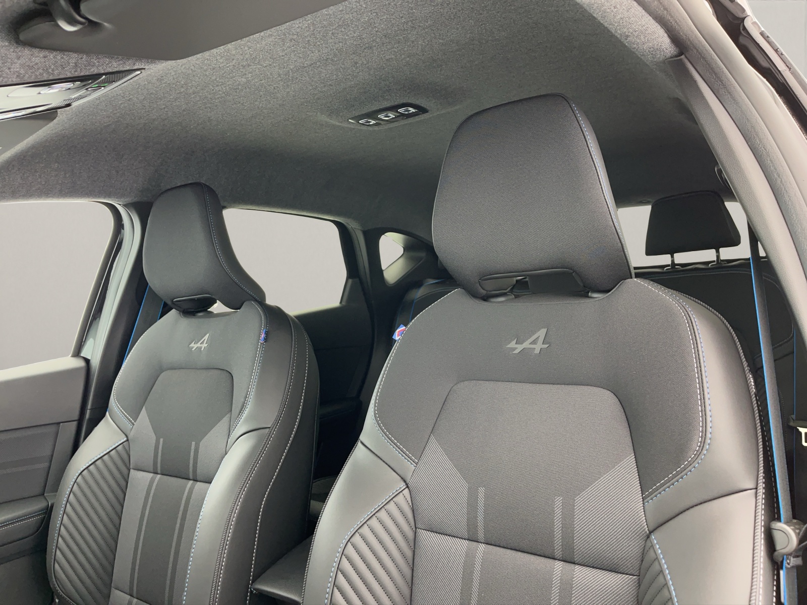 RENAULT Captur 1.8 E-Tech esprit Alpine-image-14