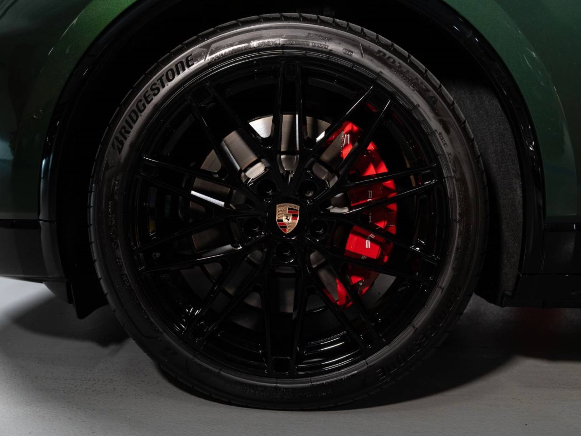 PORSCHE Macan GTS-image-21
