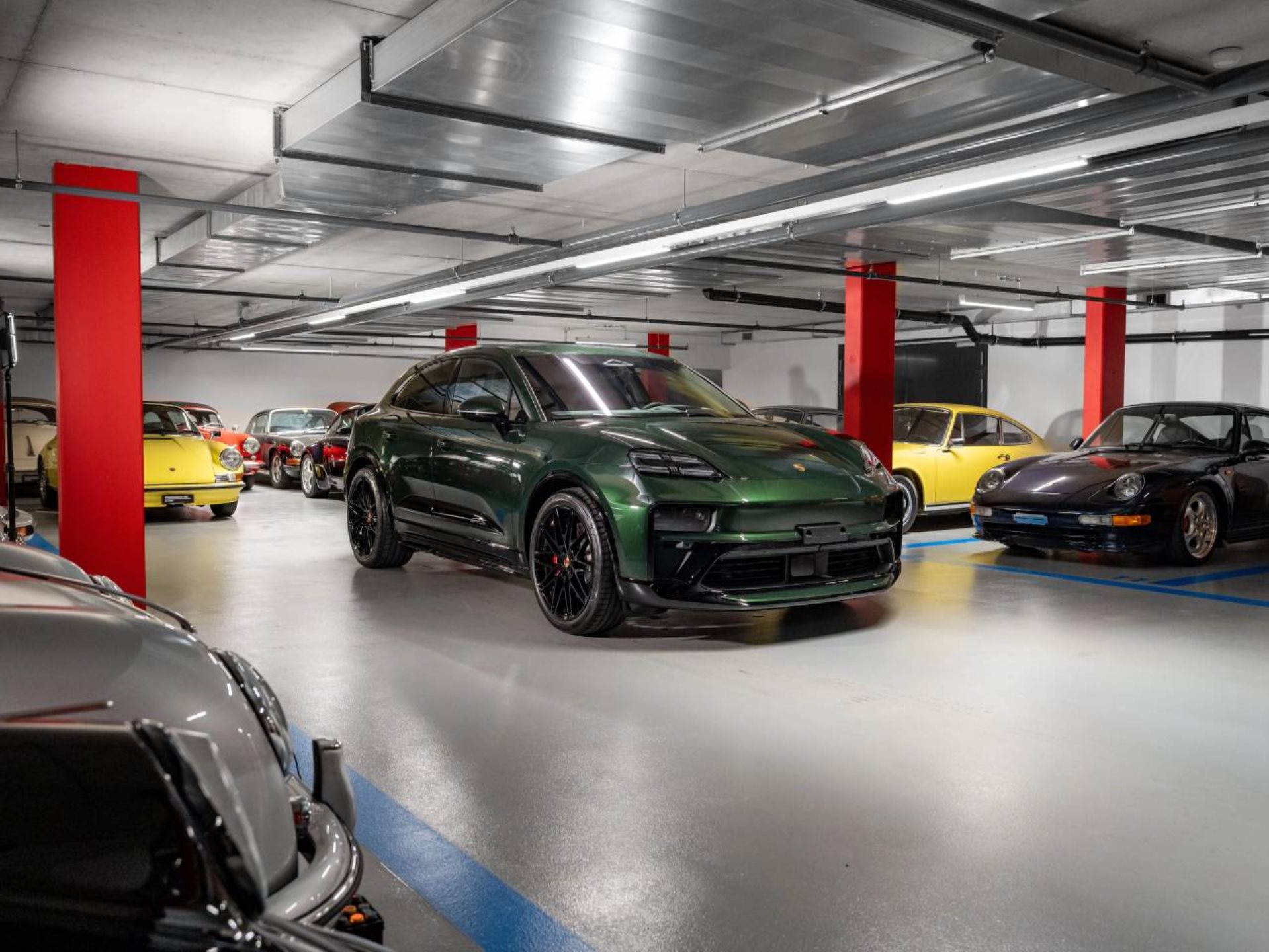 PORSCHE Macan GTS-image-2
